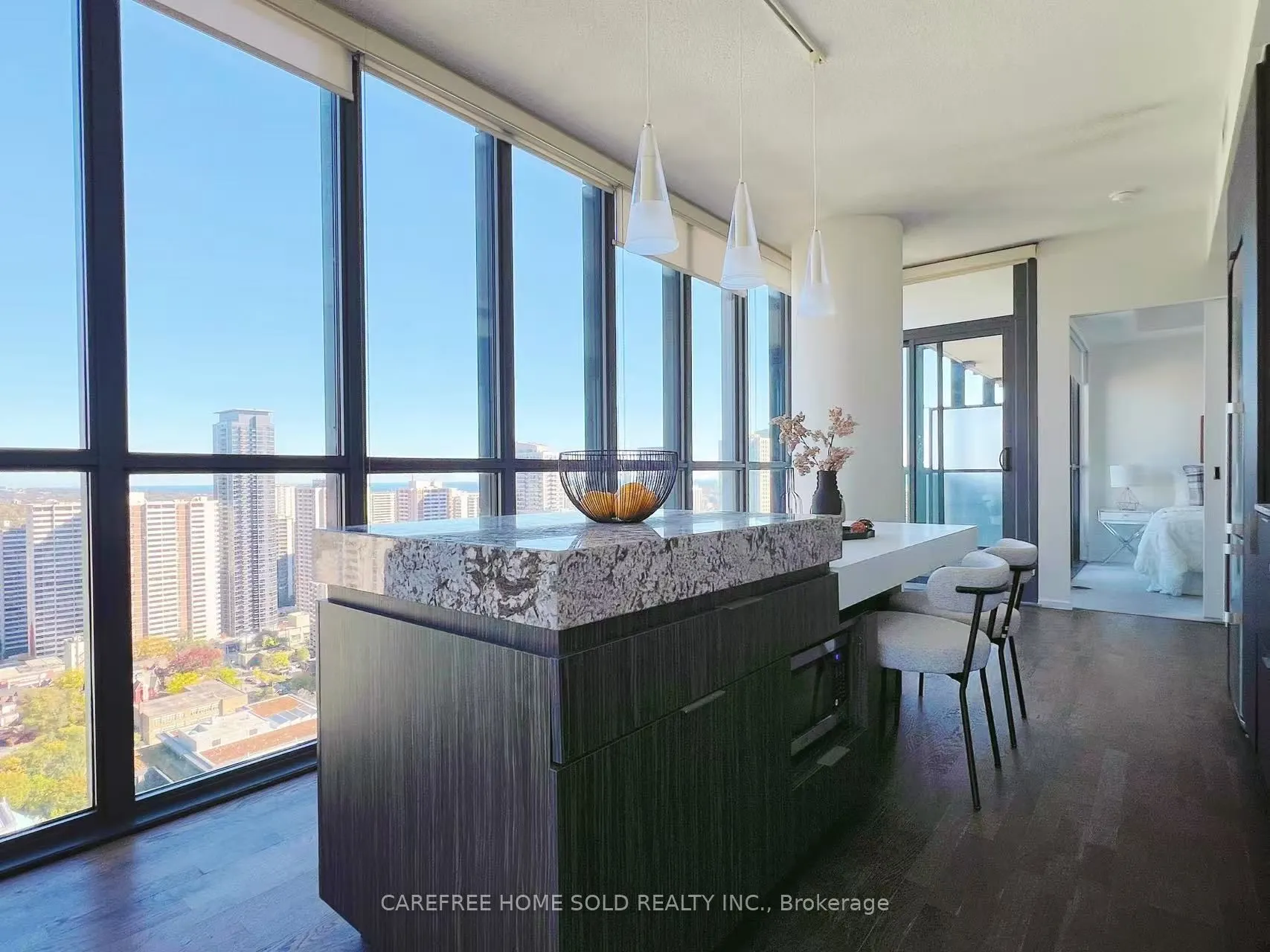 101 Charles Street E #2910