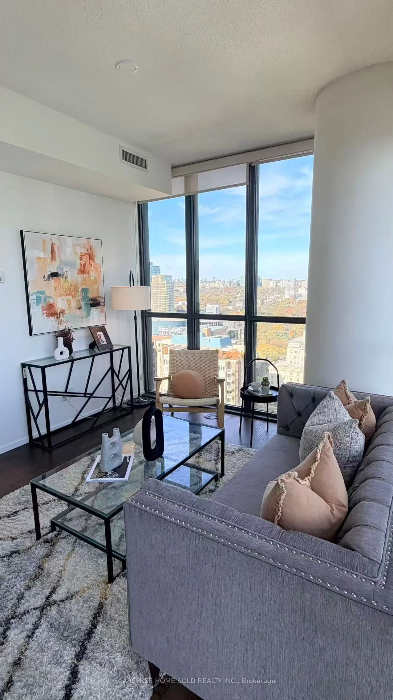 101 Charles Street E #2910