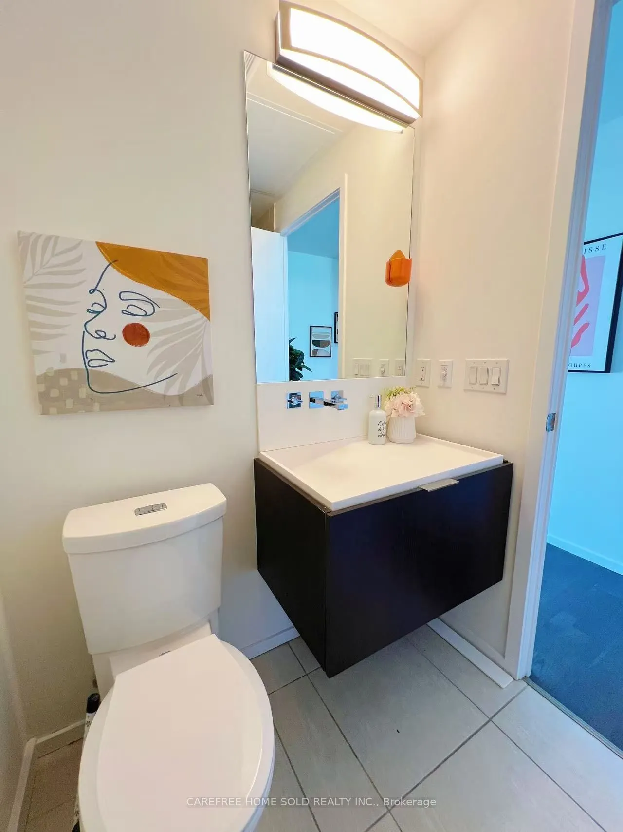 101 Charles Street E #2910