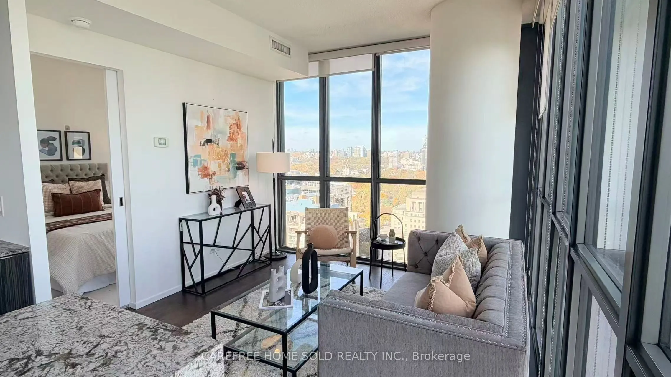 101 Charles Street E #2910