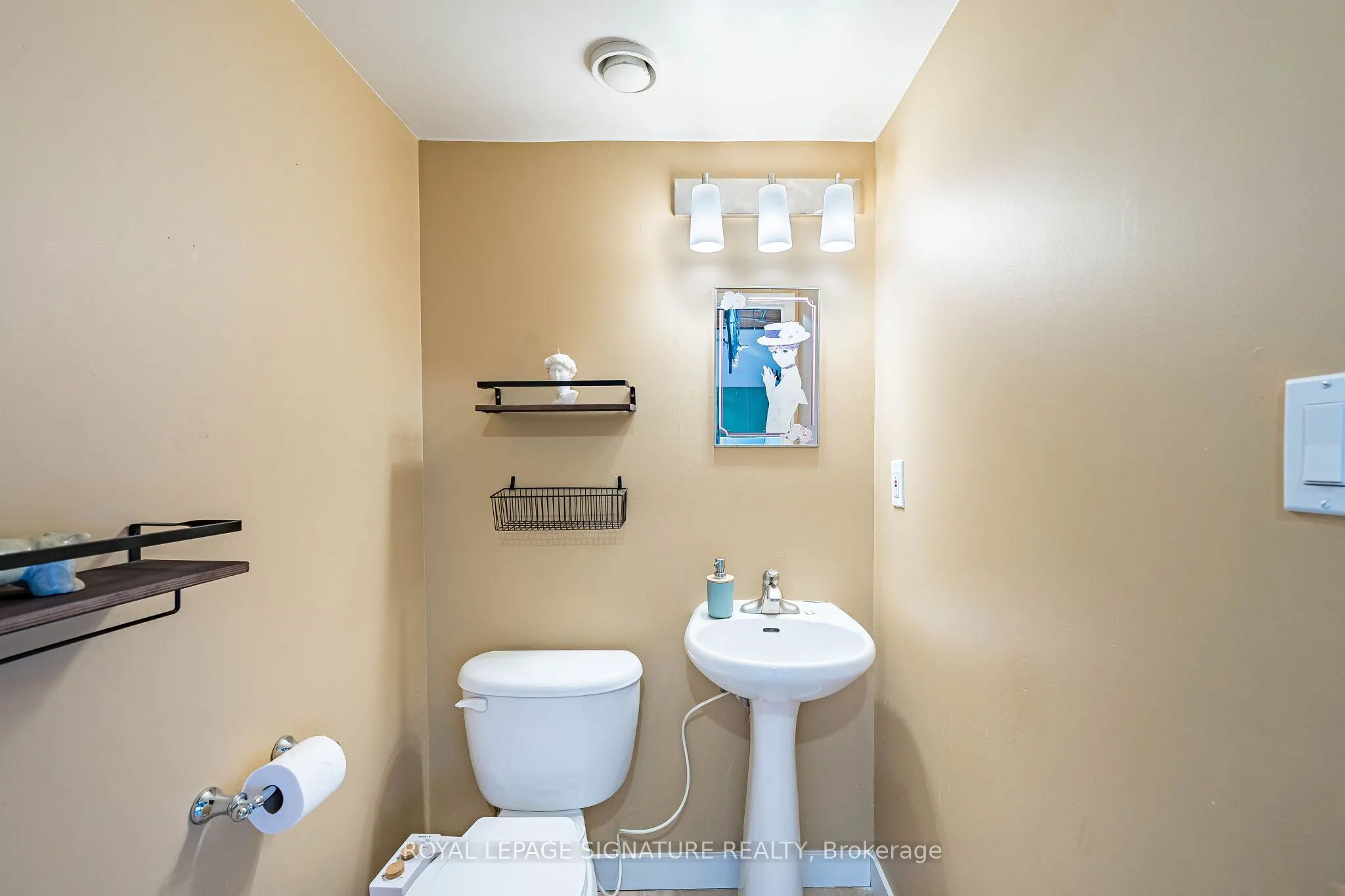 955 Queen Street W #316