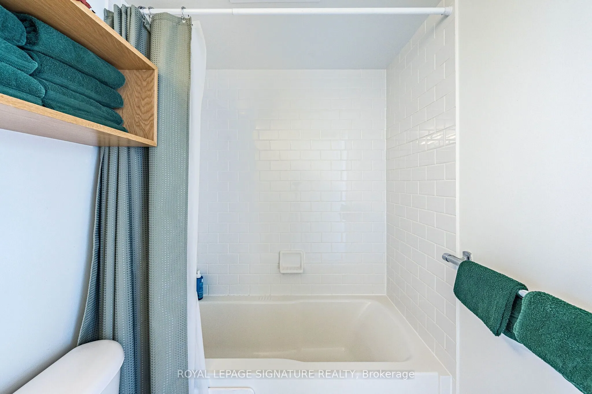 955 Queen Street W #316