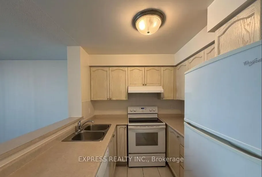 29 Pemberton Avenue #1106