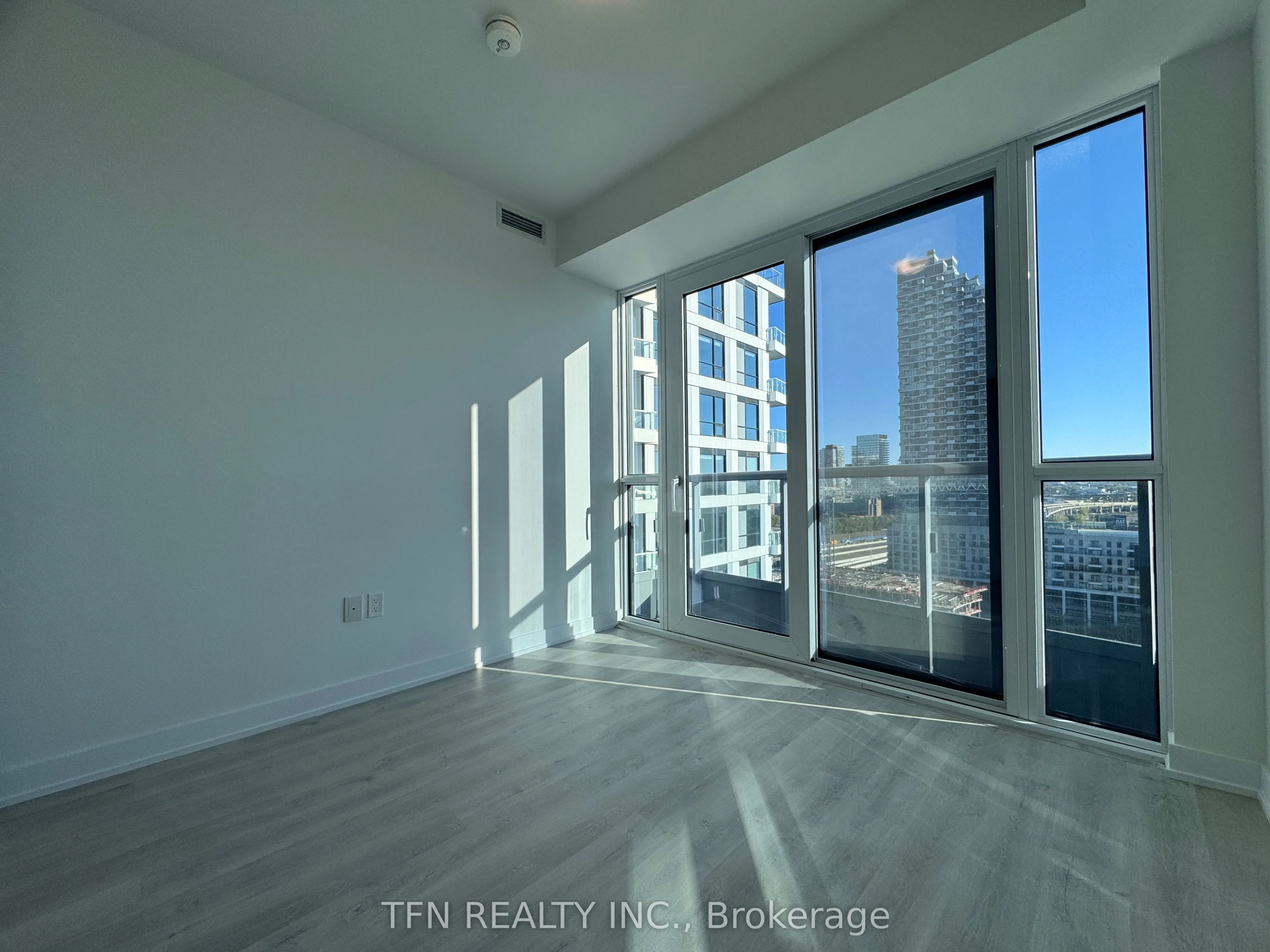 15 Richardson Street #1712