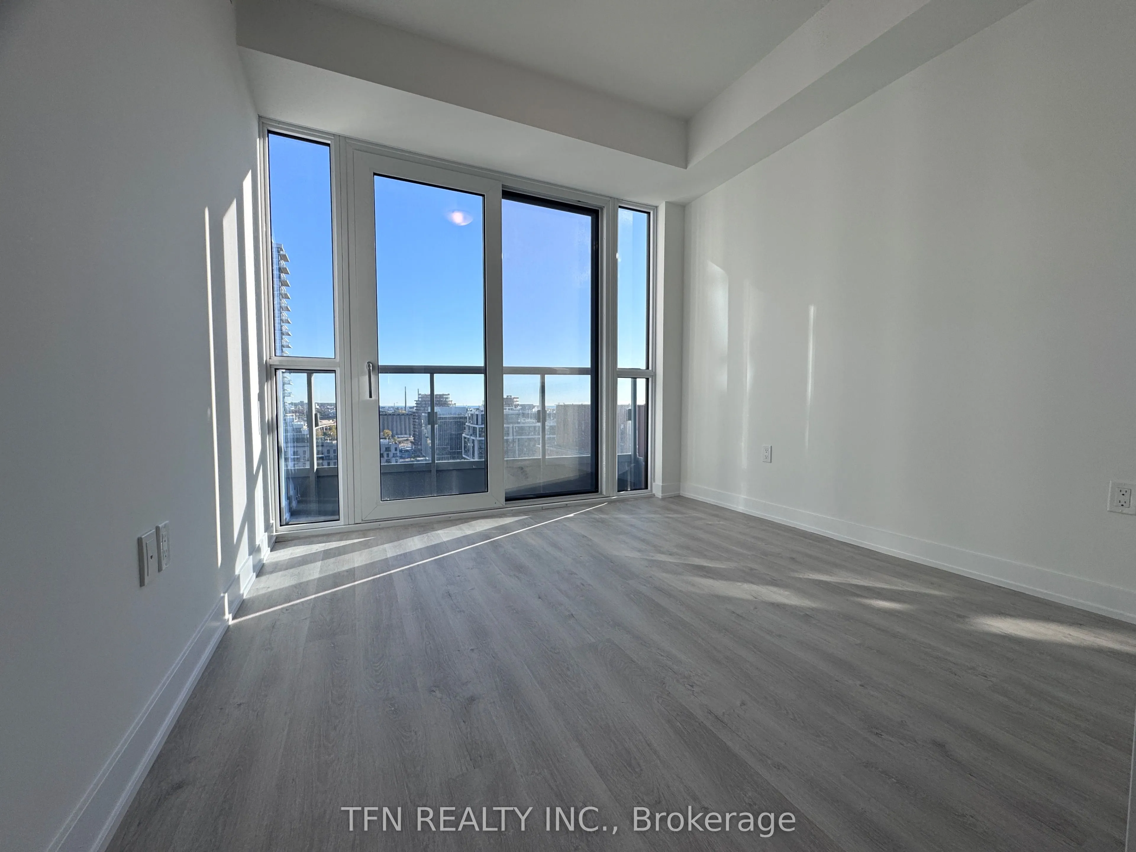 15 Richardson Street #1712