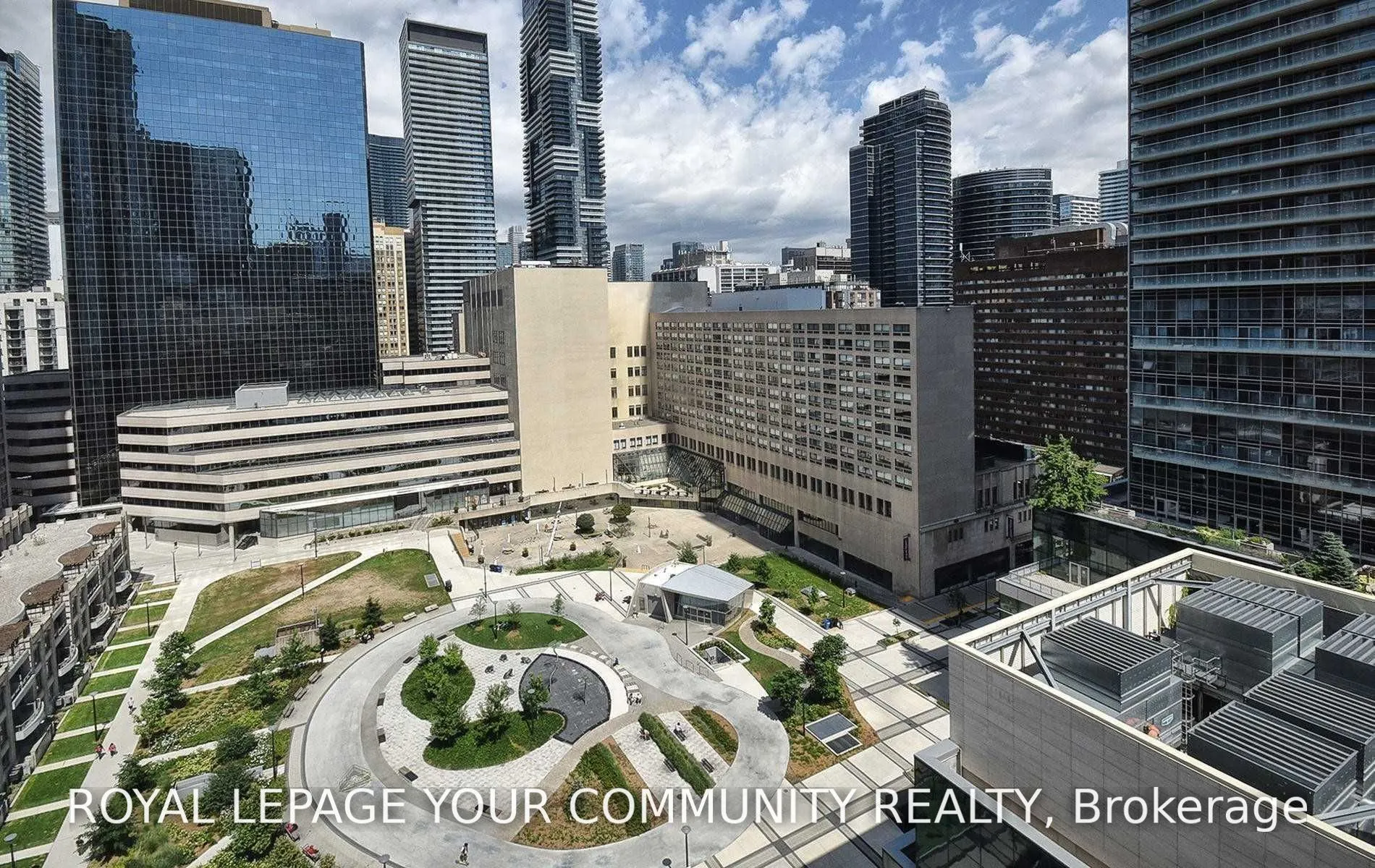 44 Gerrard Street W #805