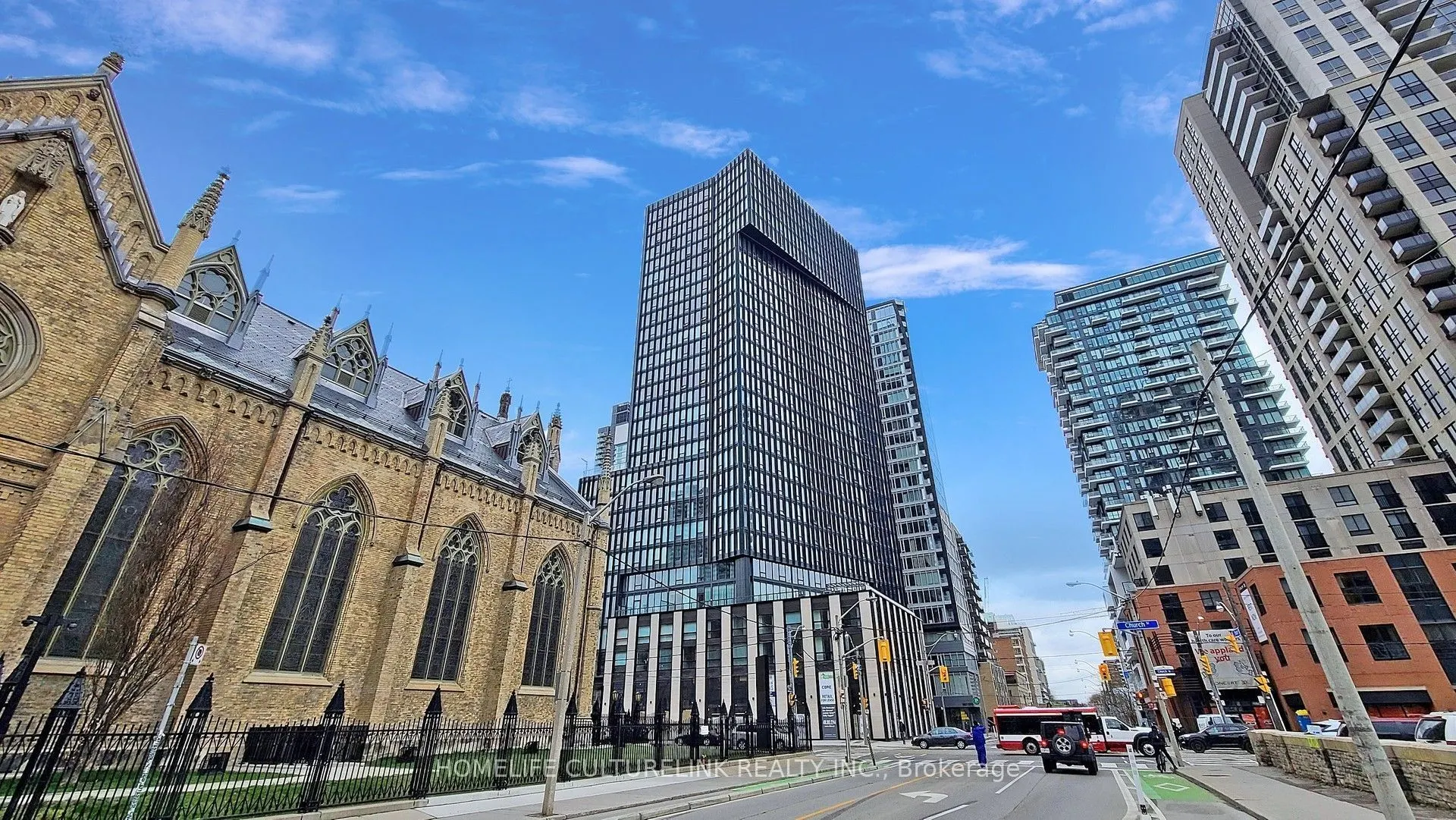 60 Shuter Street #908