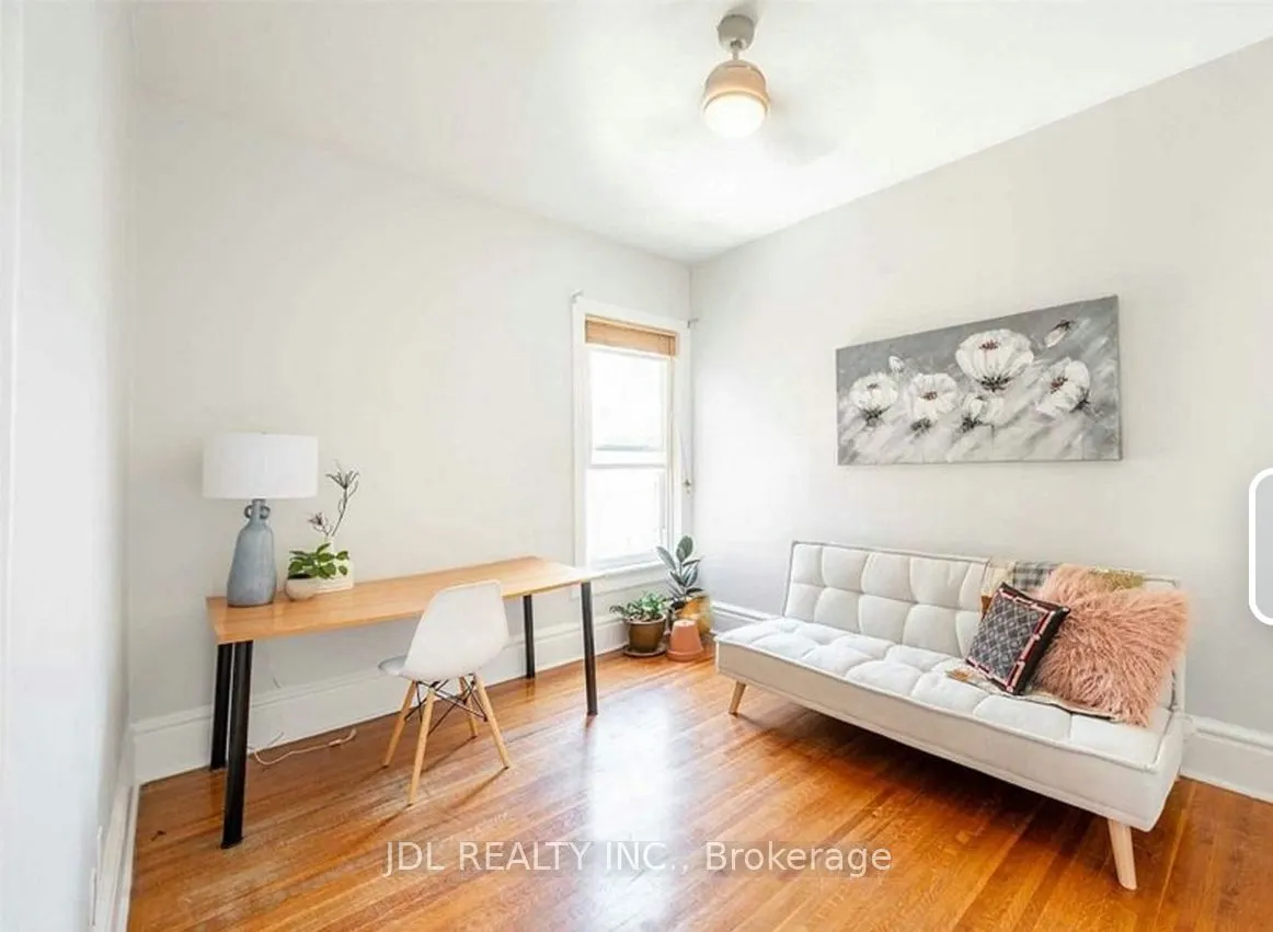 137 Denison Ave Avenue #Big Bedroom 2nd Floor