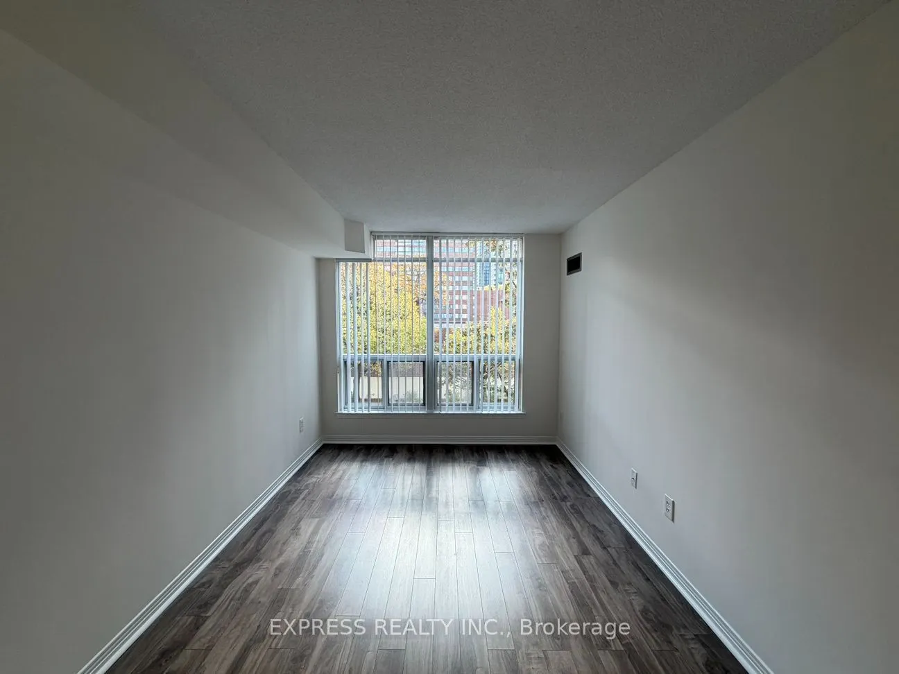 38 Elm Street #2303