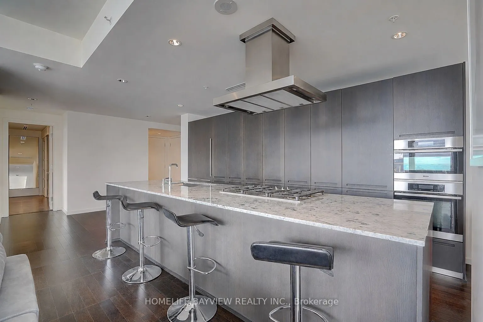 180 University Avenue #3509