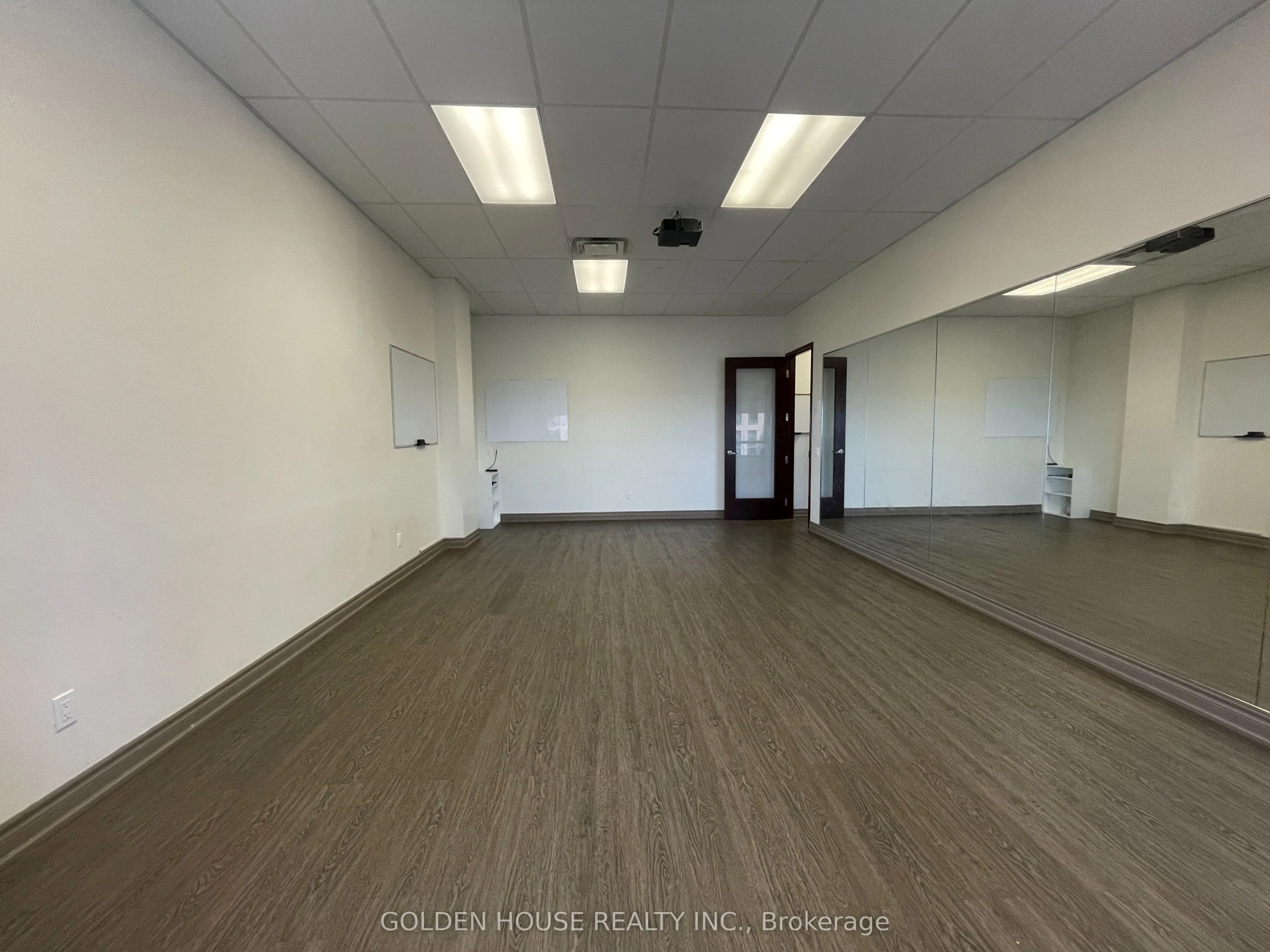 4789 Yonge Street #606