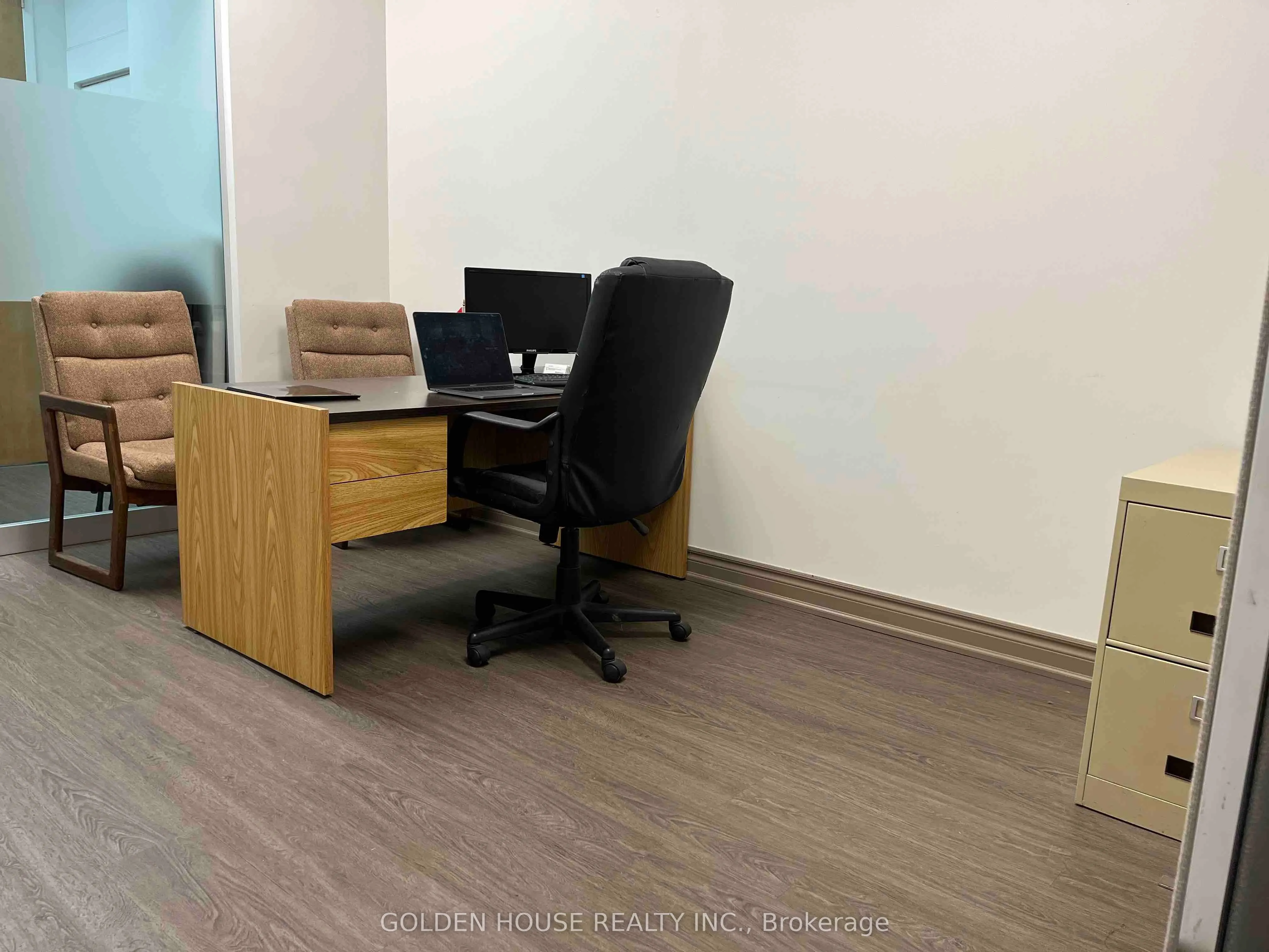 4789 Yonge Street #606