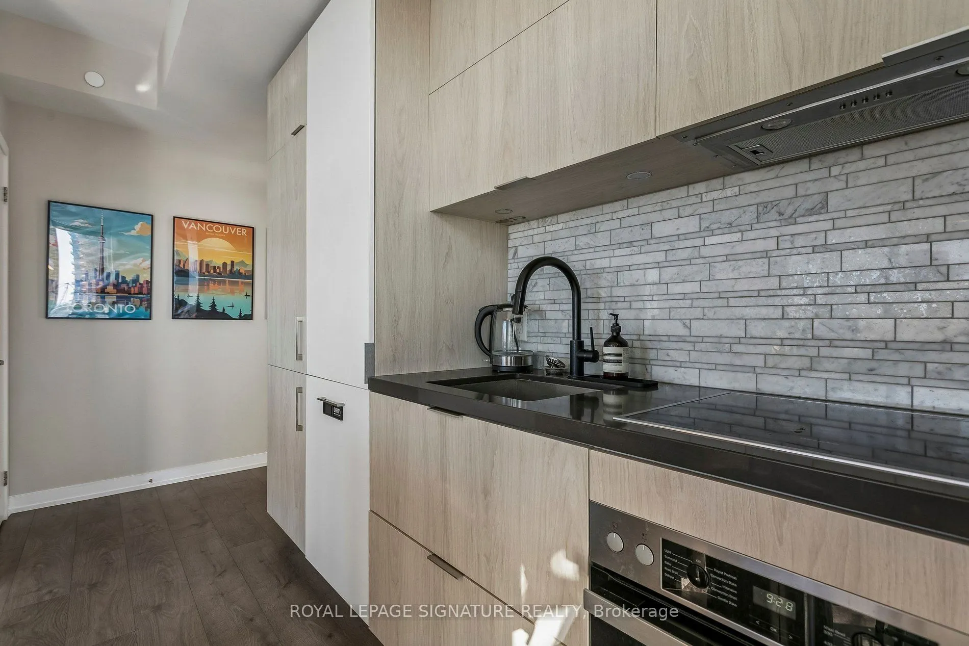 20 Richardson Street #2403
