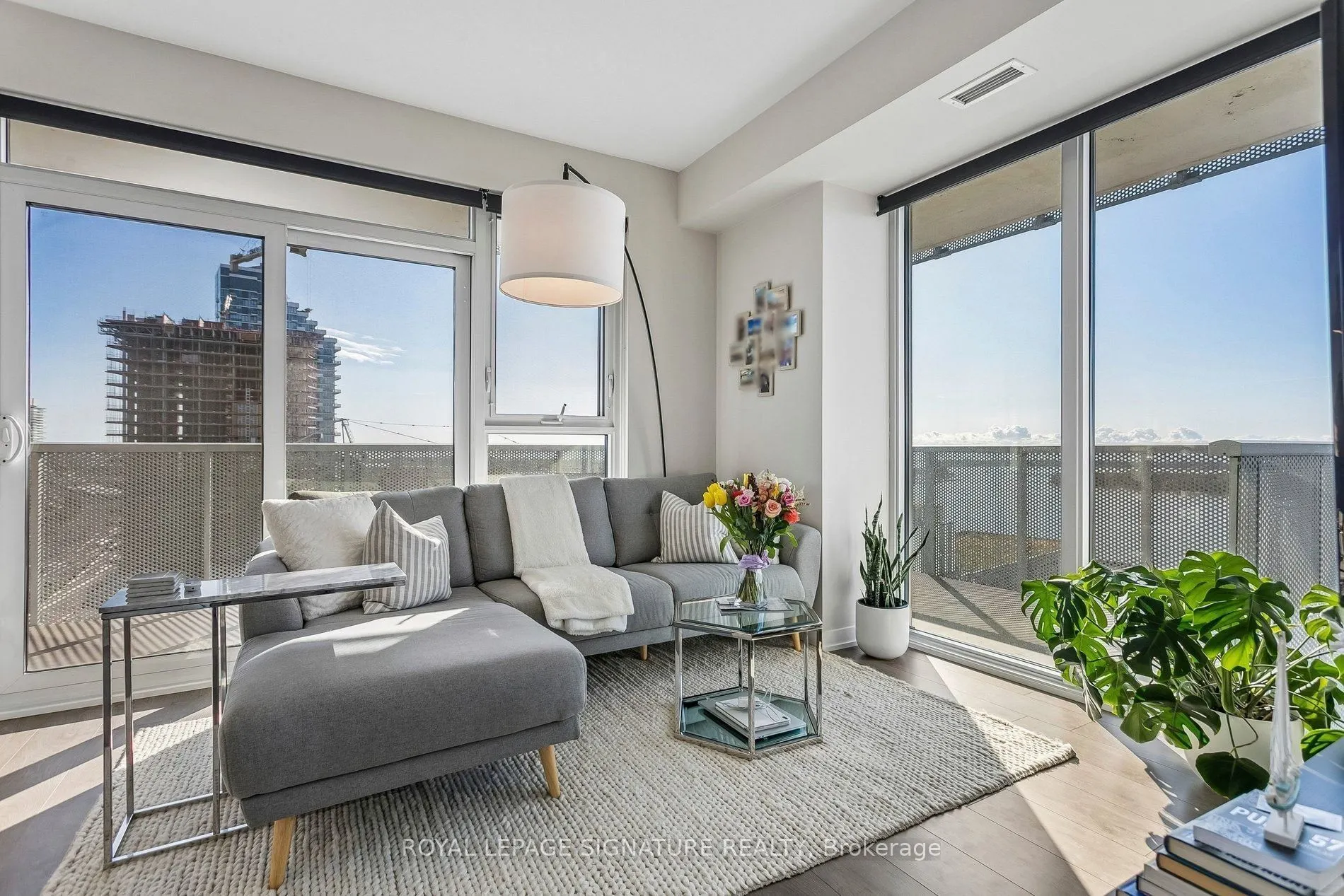 20 Richardson Street #2403