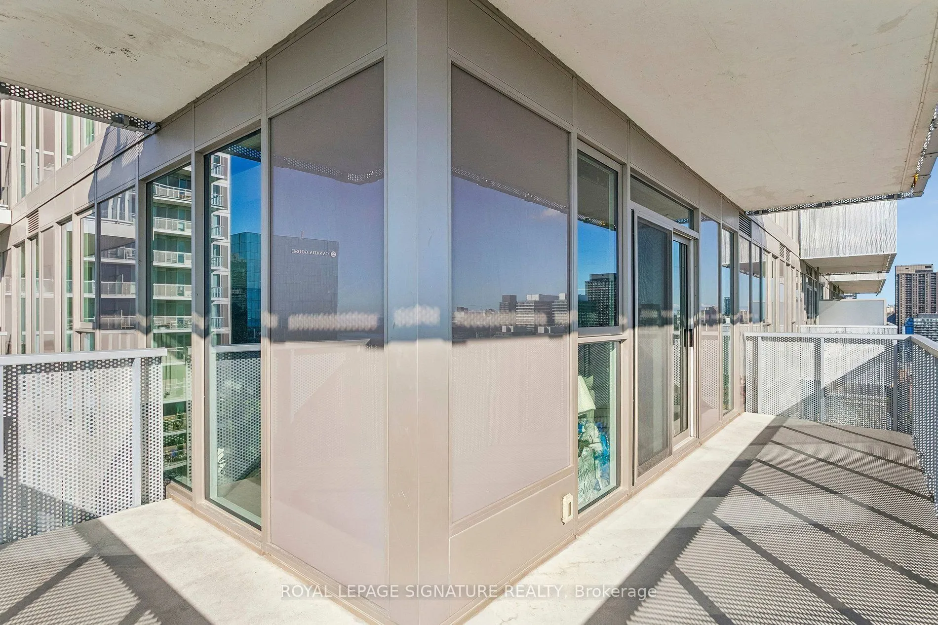 20 Richardson Street #2403