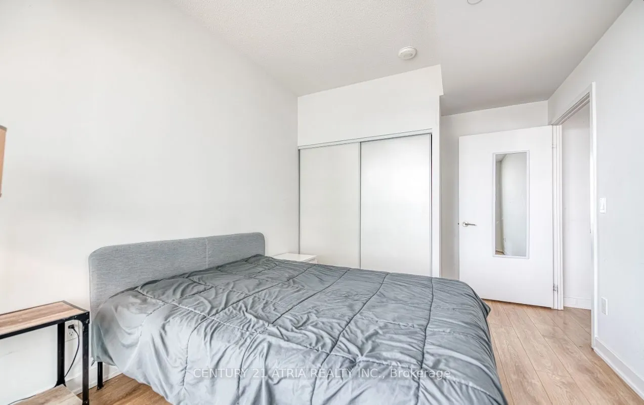 115 McMahon Drive #2606