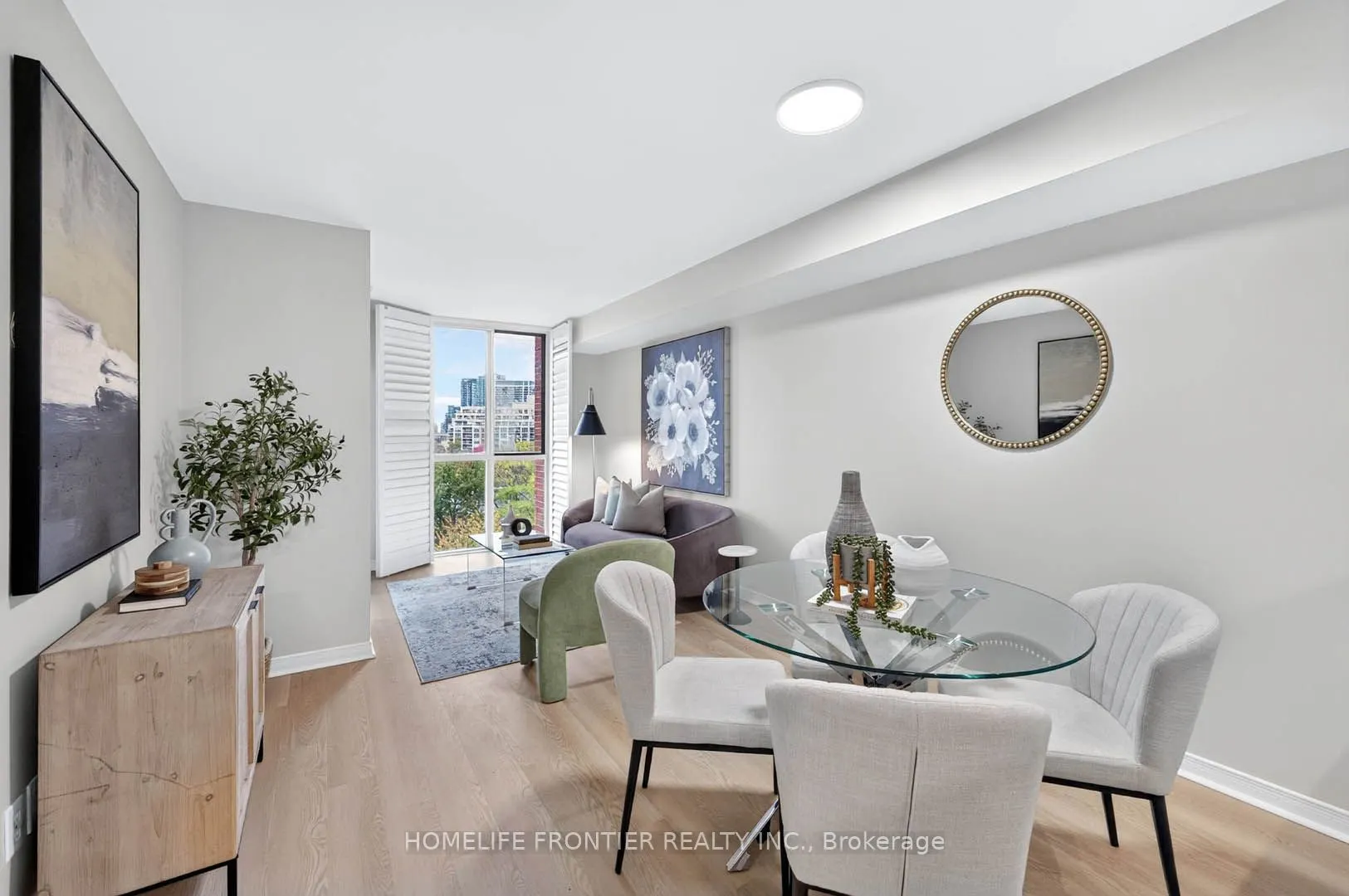 801 King Street #608