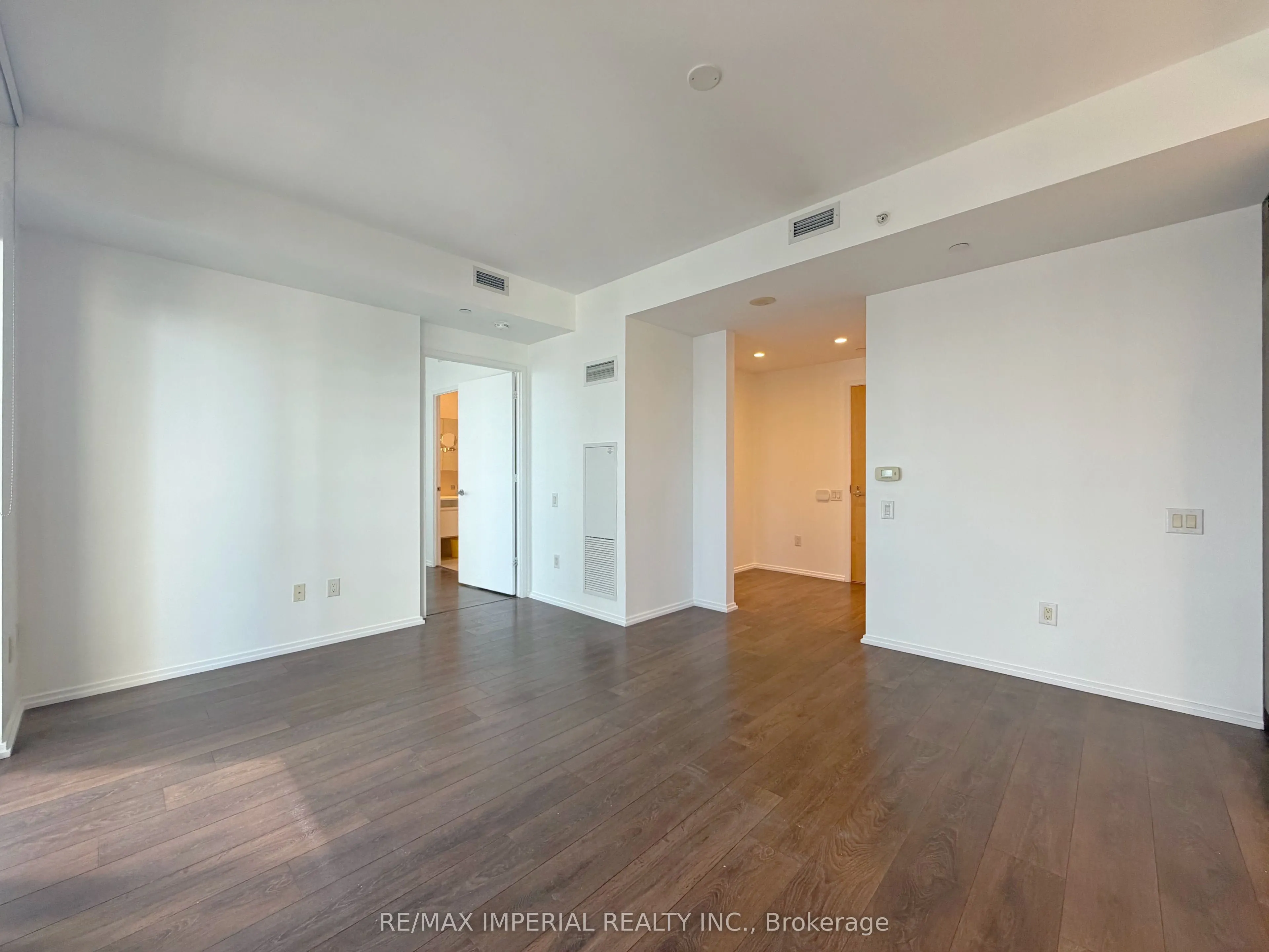 45 Charles Street E #4011