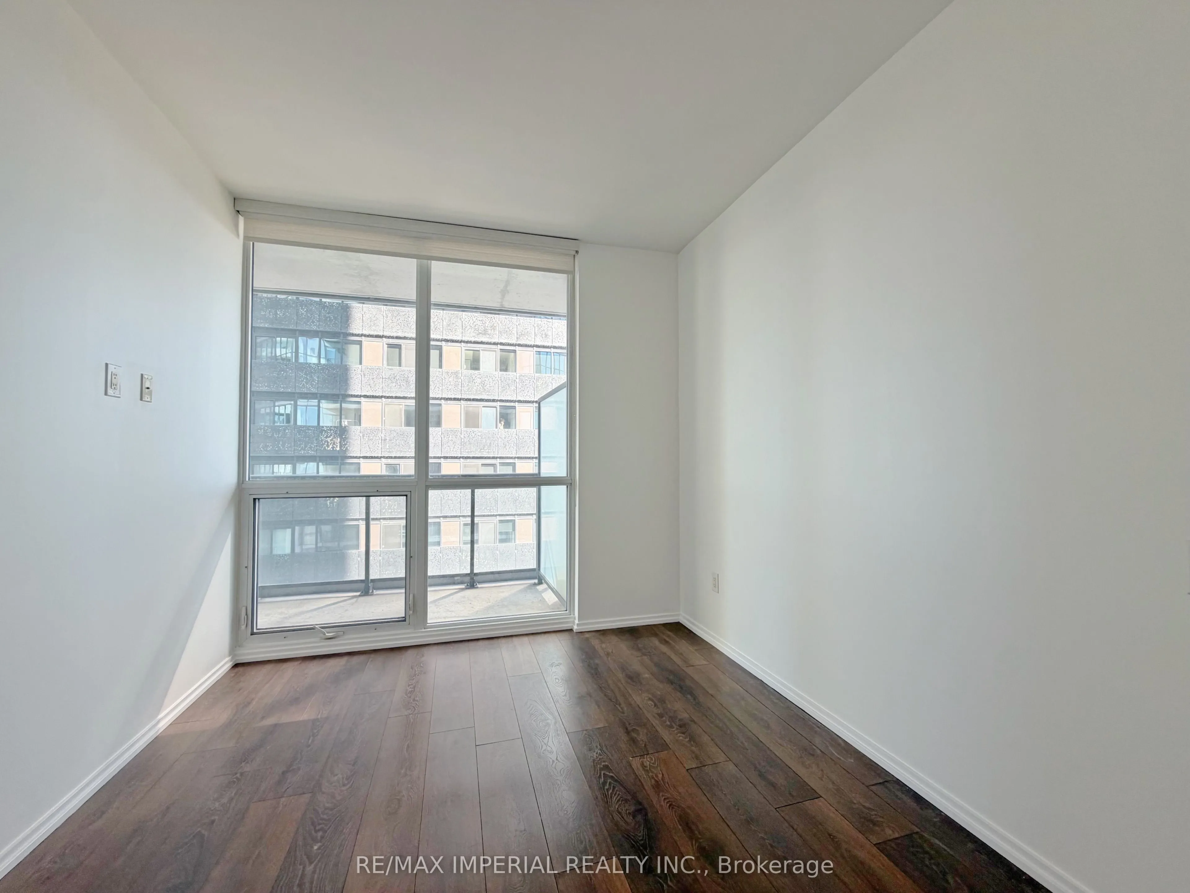 45 Charles Street E #4011