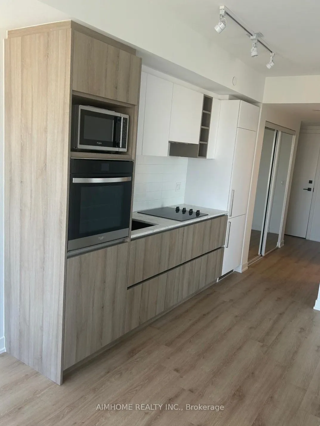 319 Jarvis Street #4606