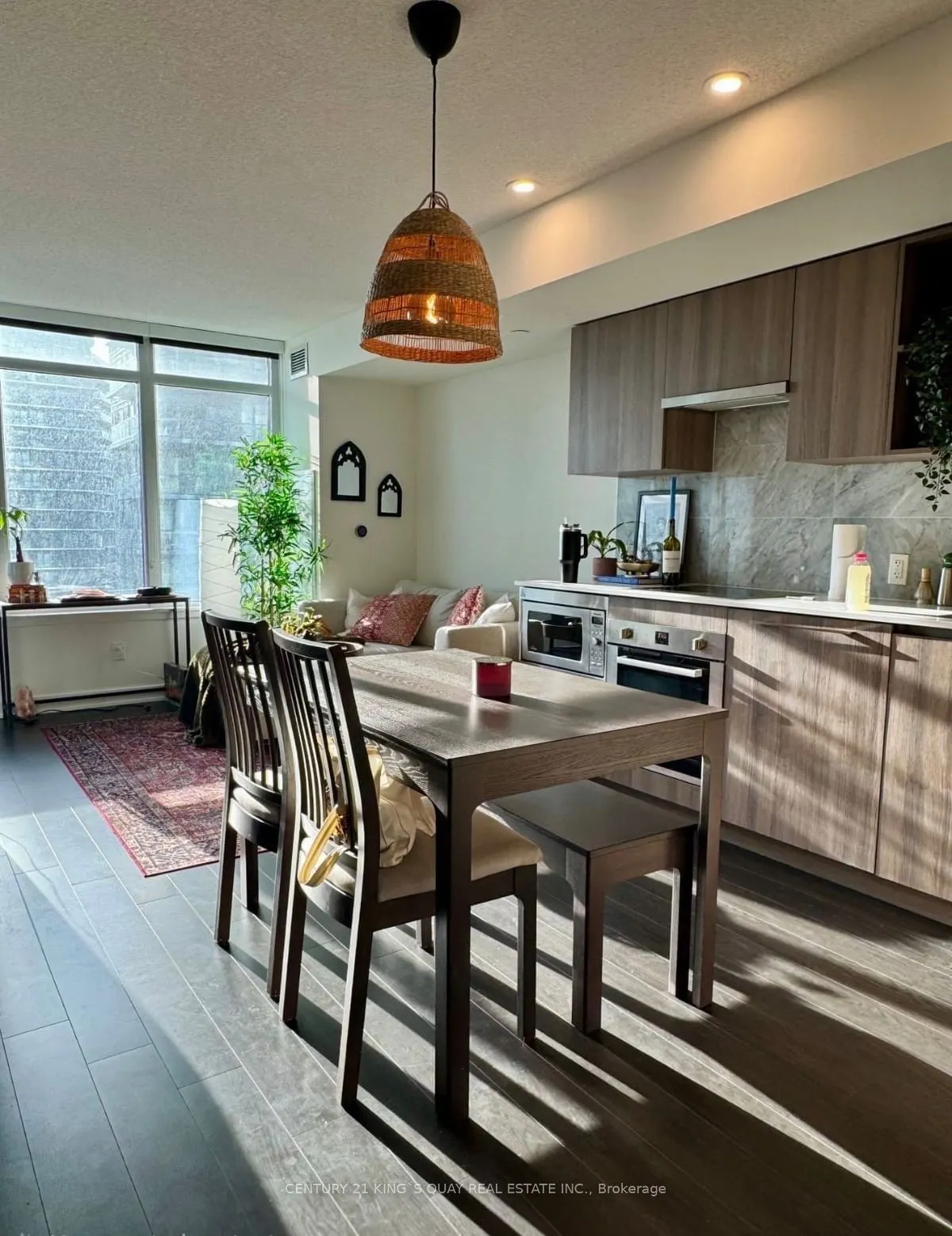 19 Bathurst Street #1915