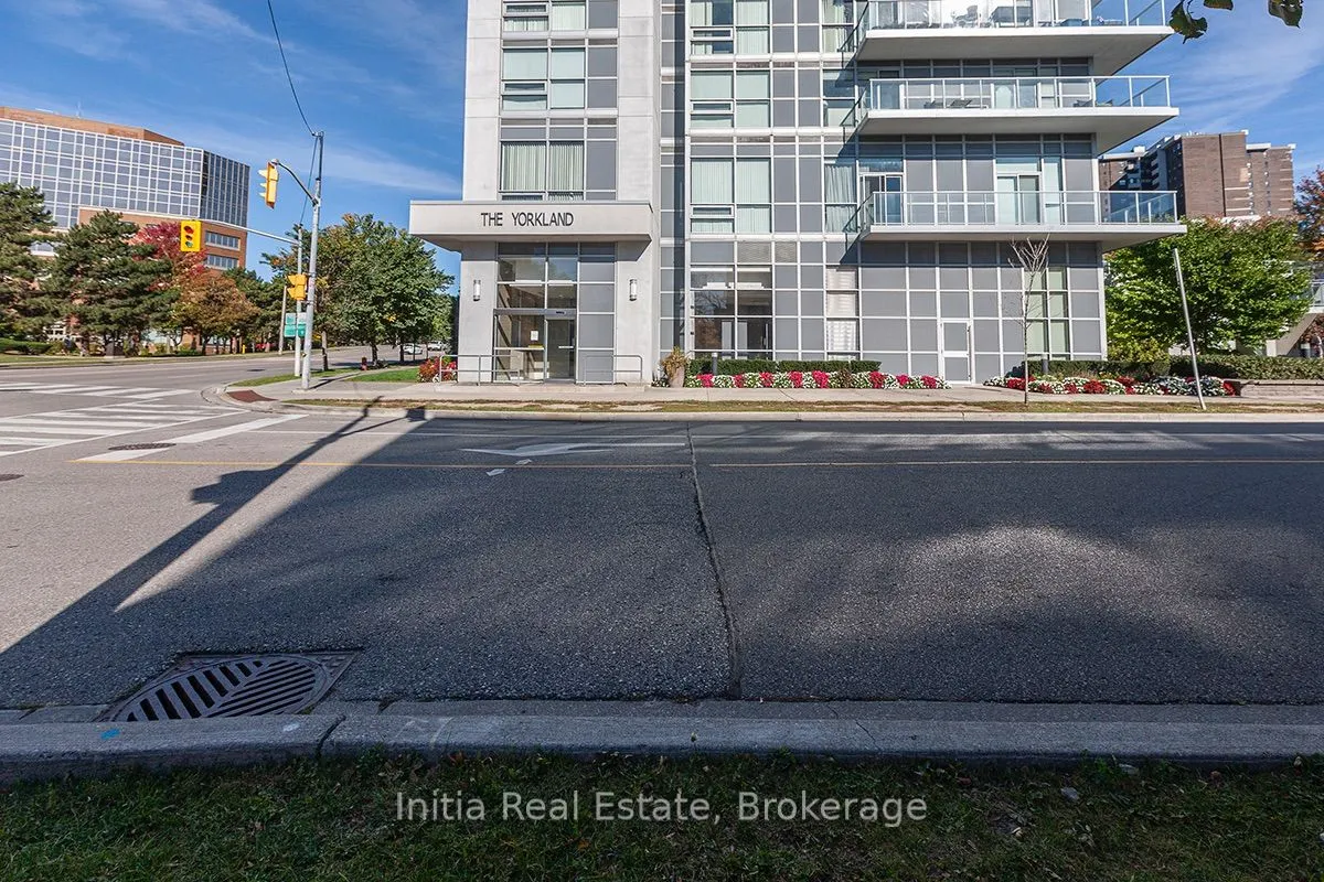 275 Yorkland Road #410
