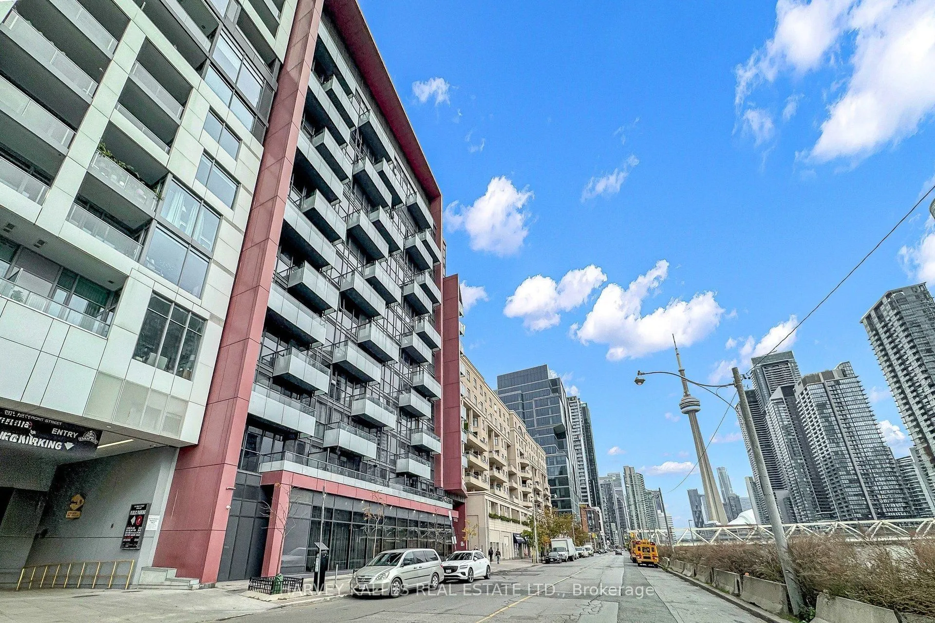 560 Front Street W #608