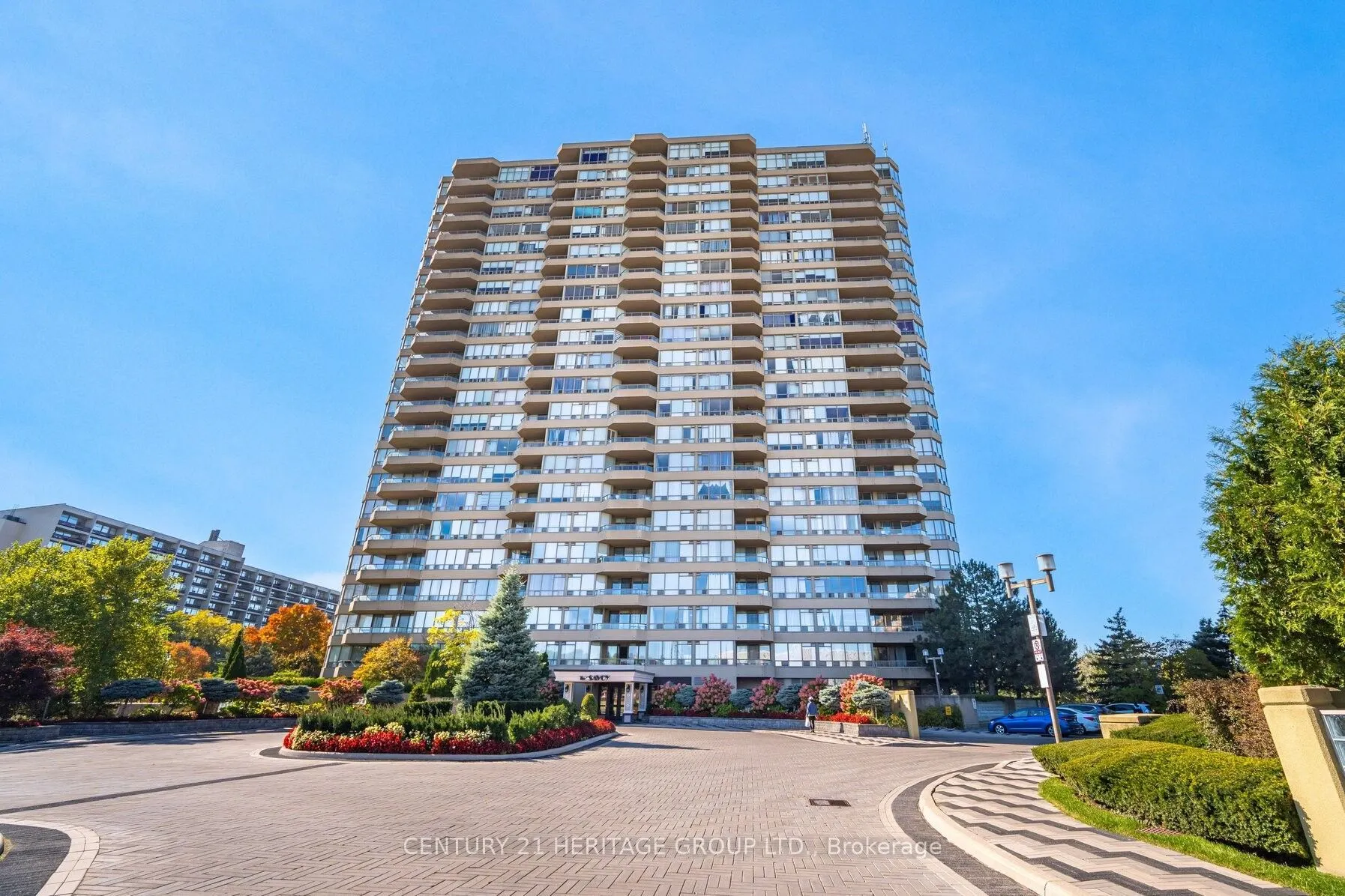 10 Torresdale Avenue #910