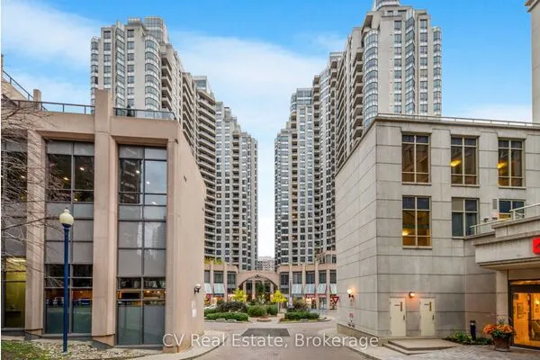 5 Northtown Way #1109