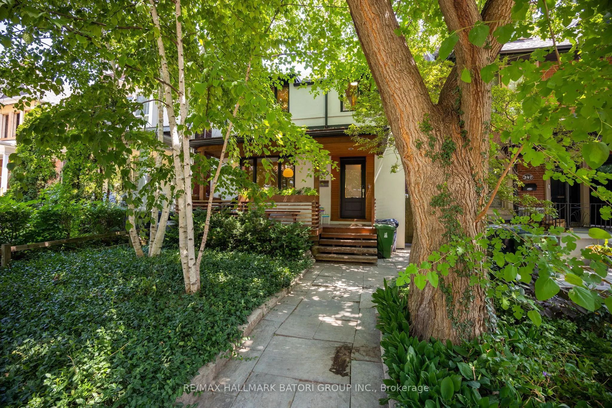 249 Albany Avenue #Lower
