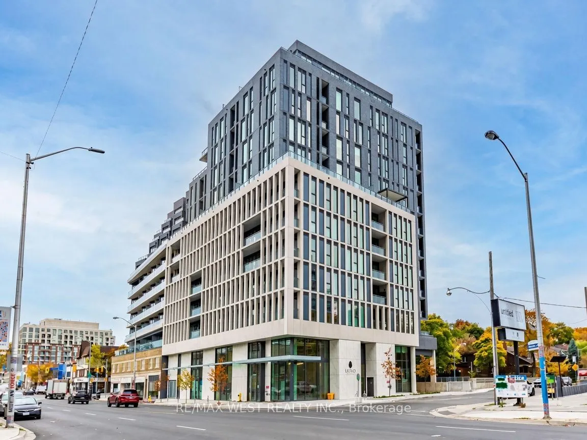 1 Hillsdale Avenue W #202