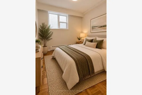 79 Greensides Avenue #Lower