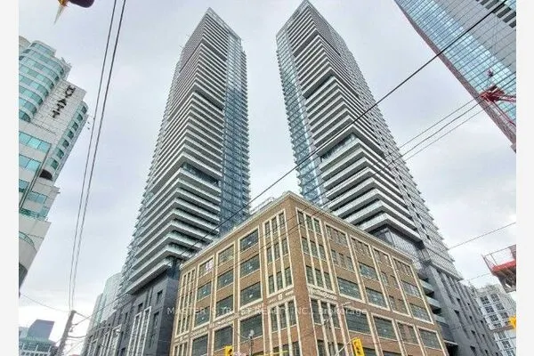 125 Blue Jays Way #4208