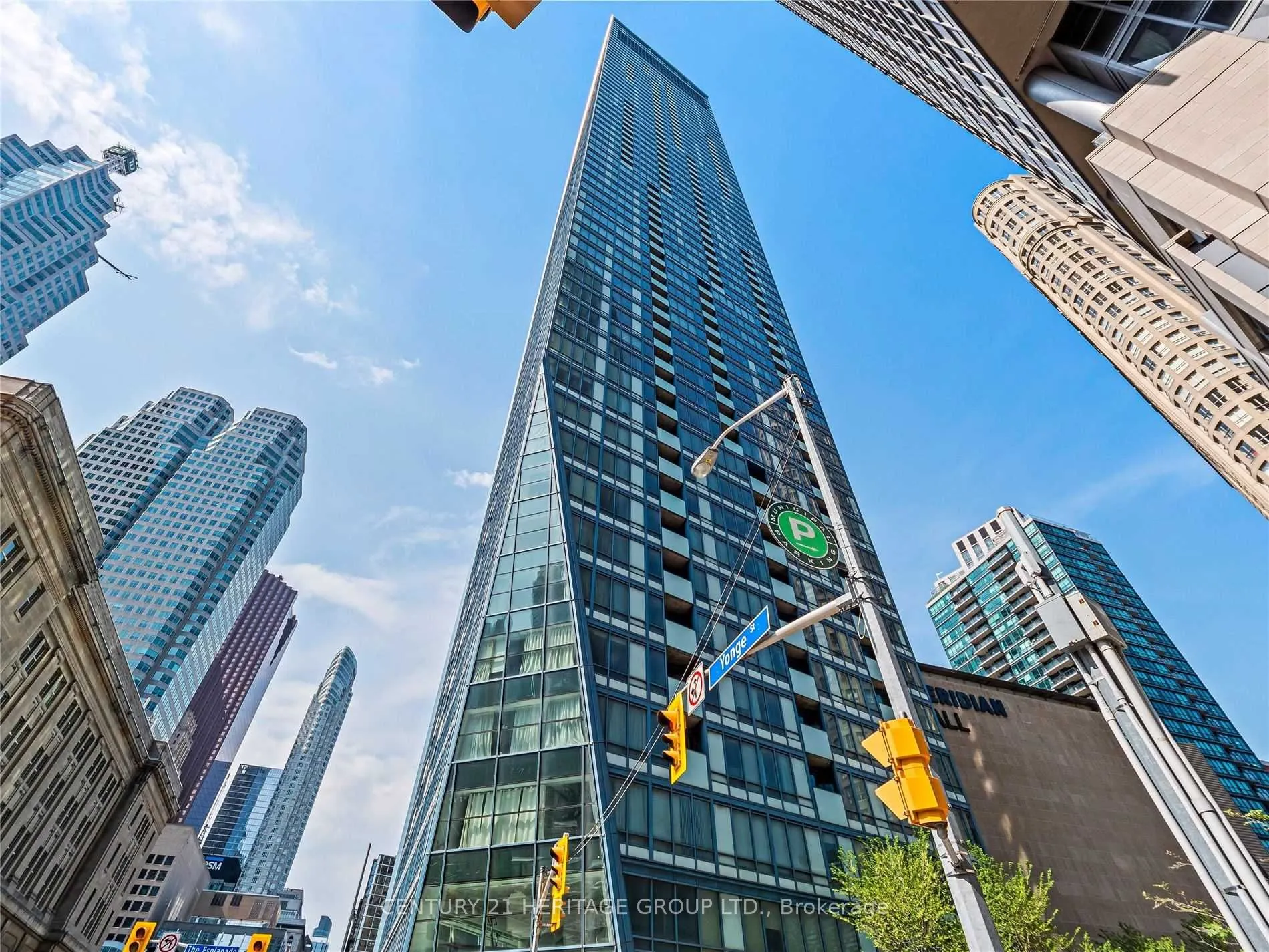 8 The Esplanade Way #4302