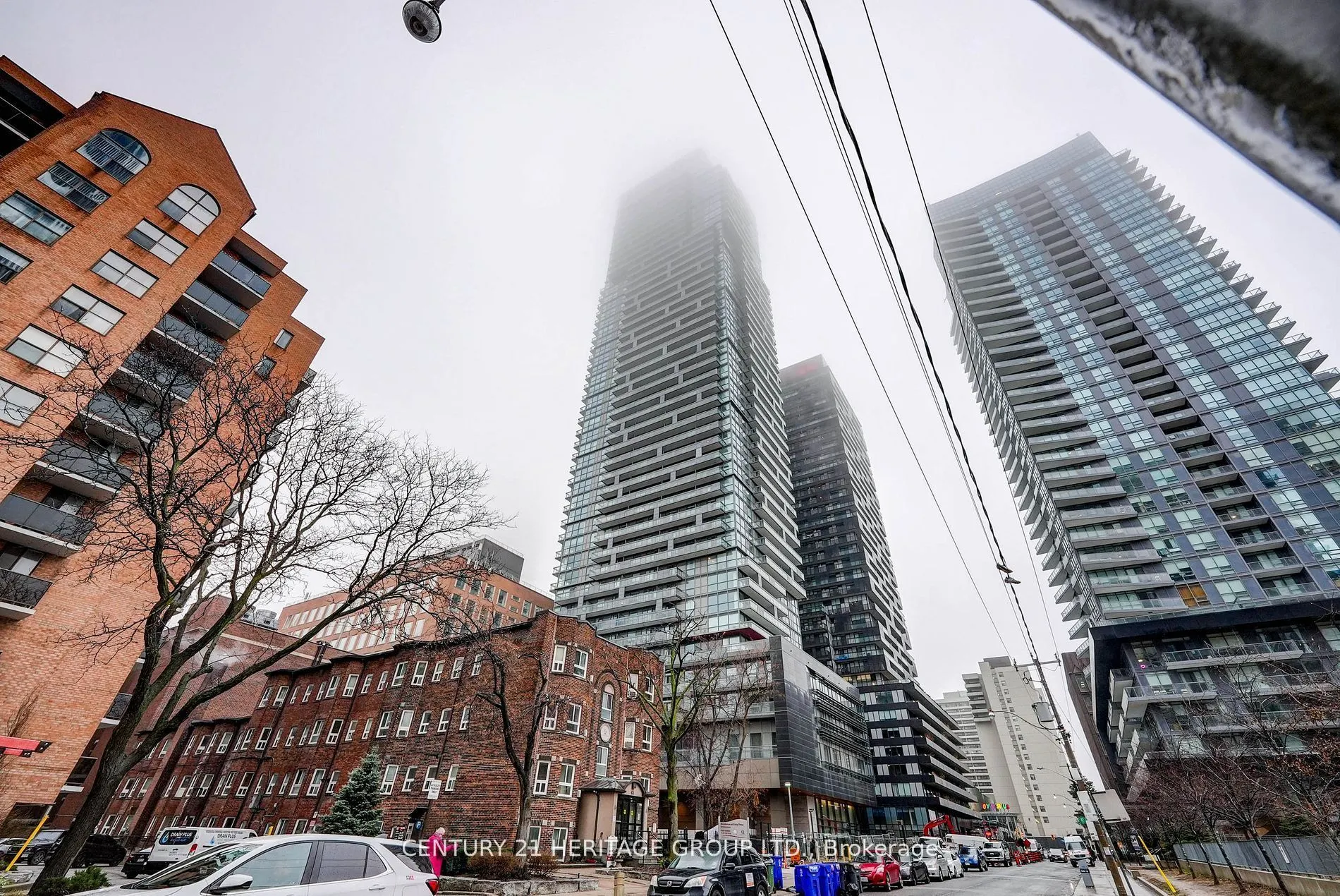 39 Roehampton Avenue #4108