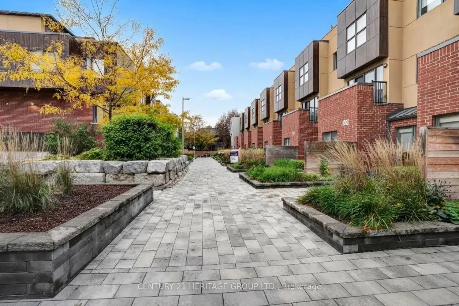 9R Clintwood Gate NE #20
