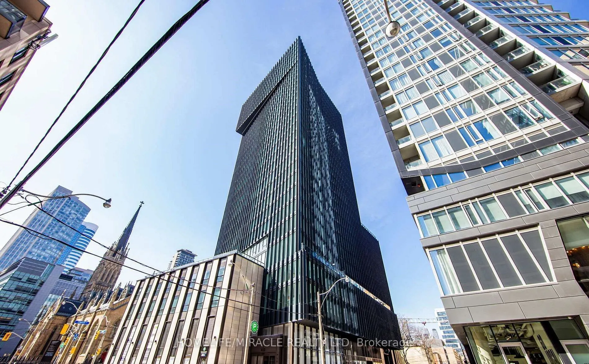 60 Shuter Street #Ph205