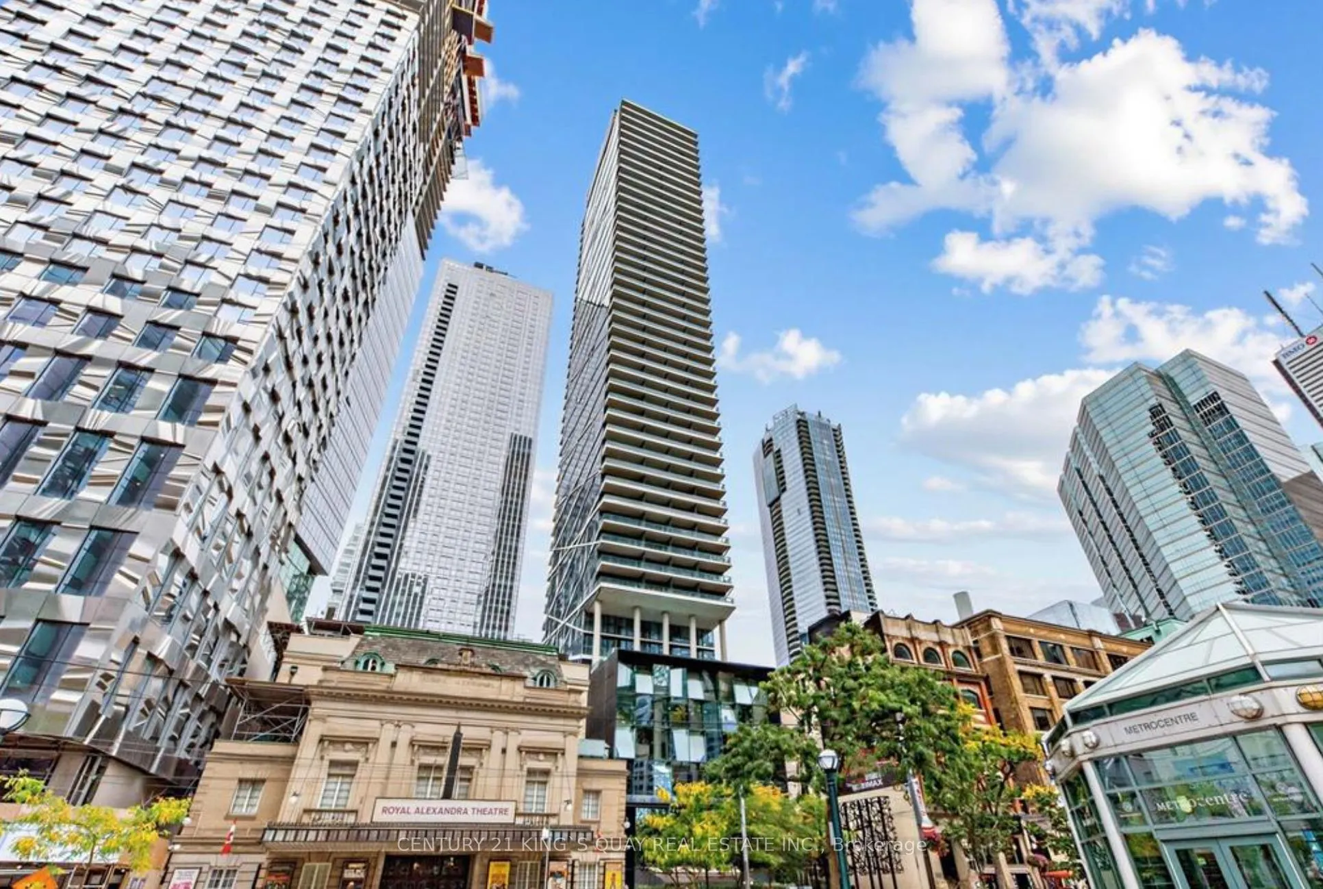 224 King Street W #1606