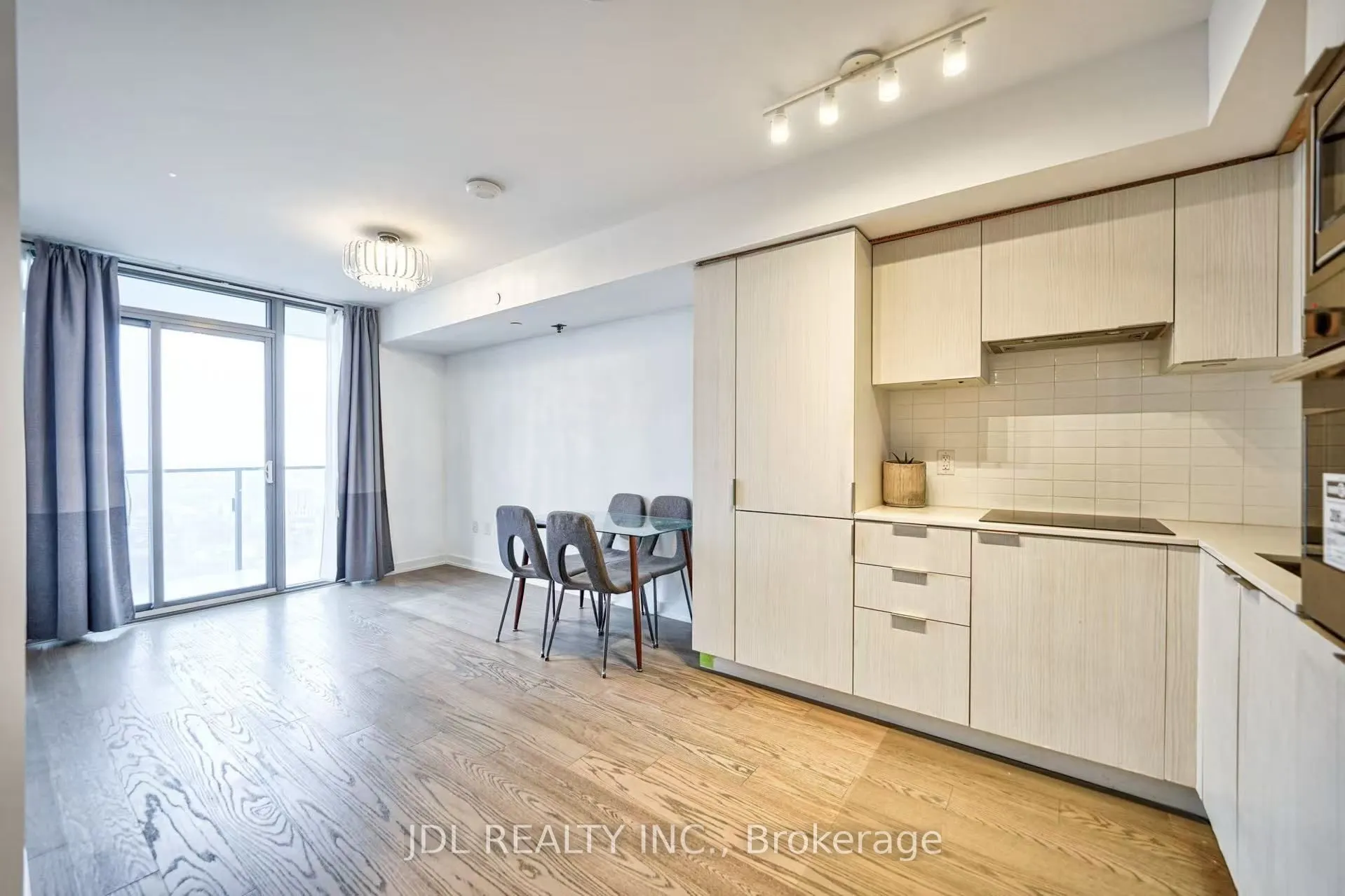 11 Wellesley Street W #4106