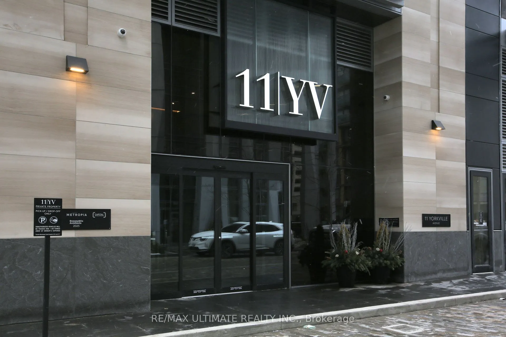 11 Yorkville Avenue #1713