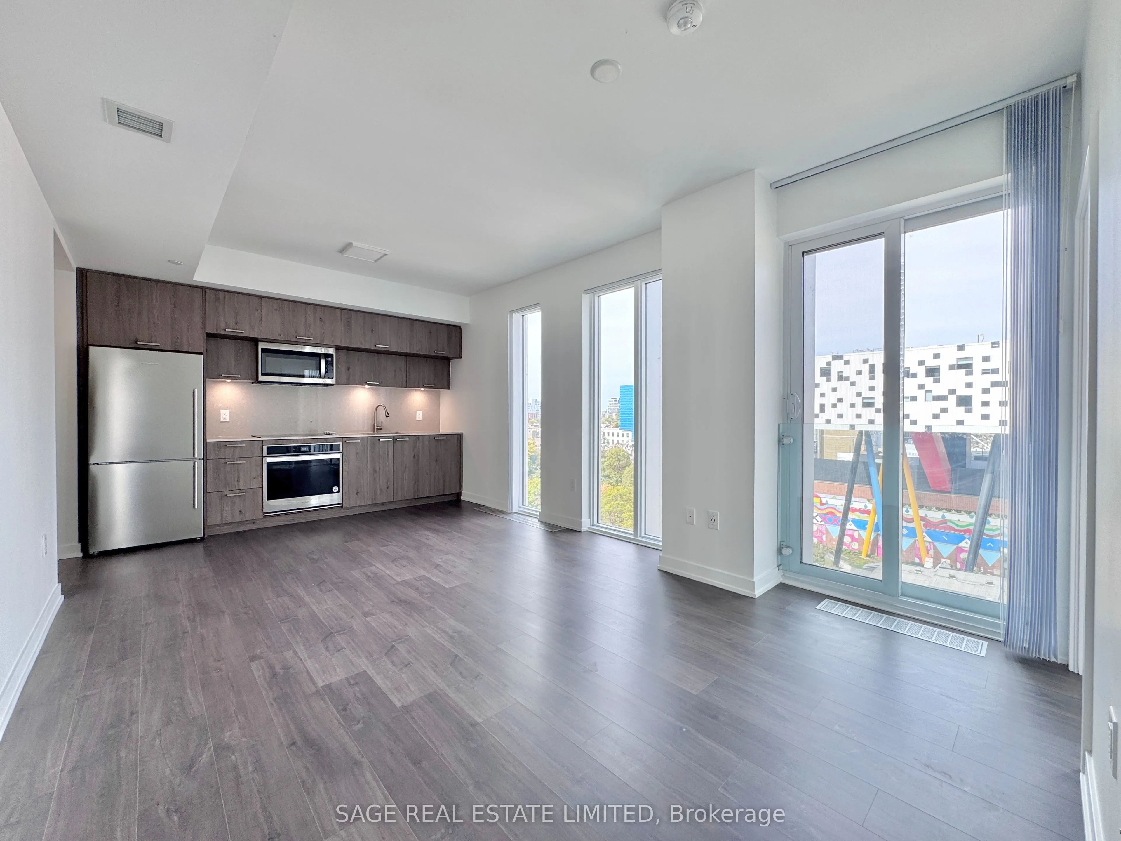 50 McCaul Street #1105