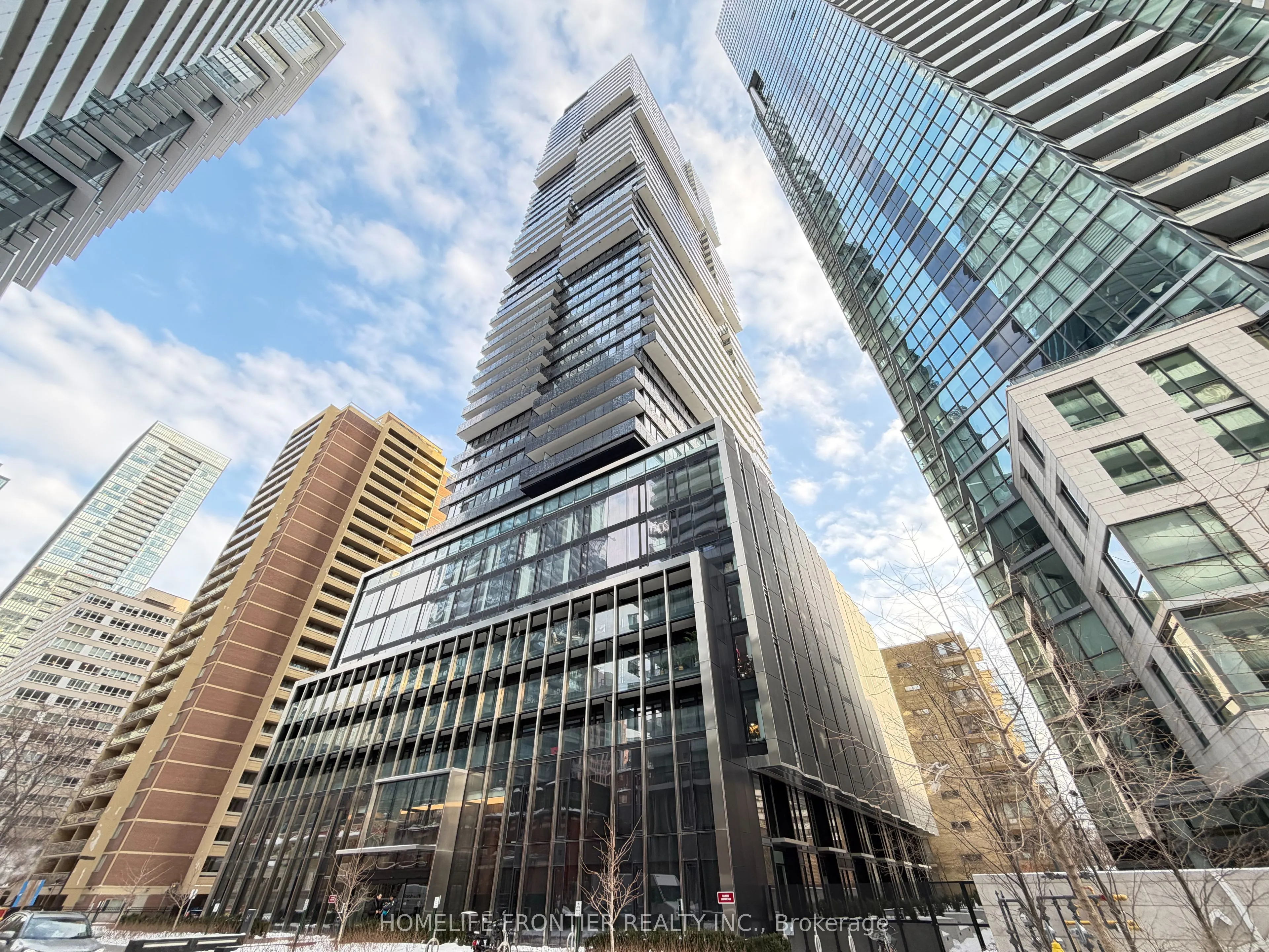 55 Charles Street E #1912
