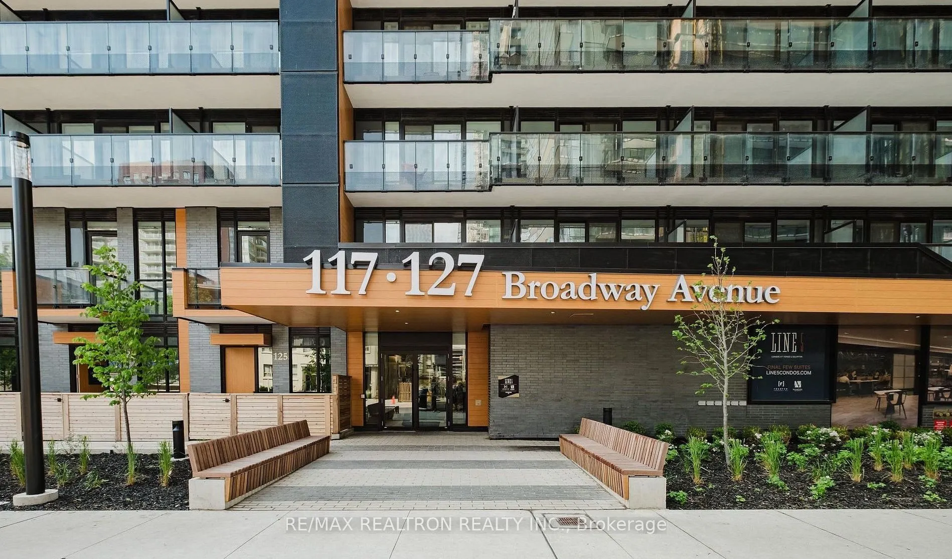 127 Broadway Avenue #2803