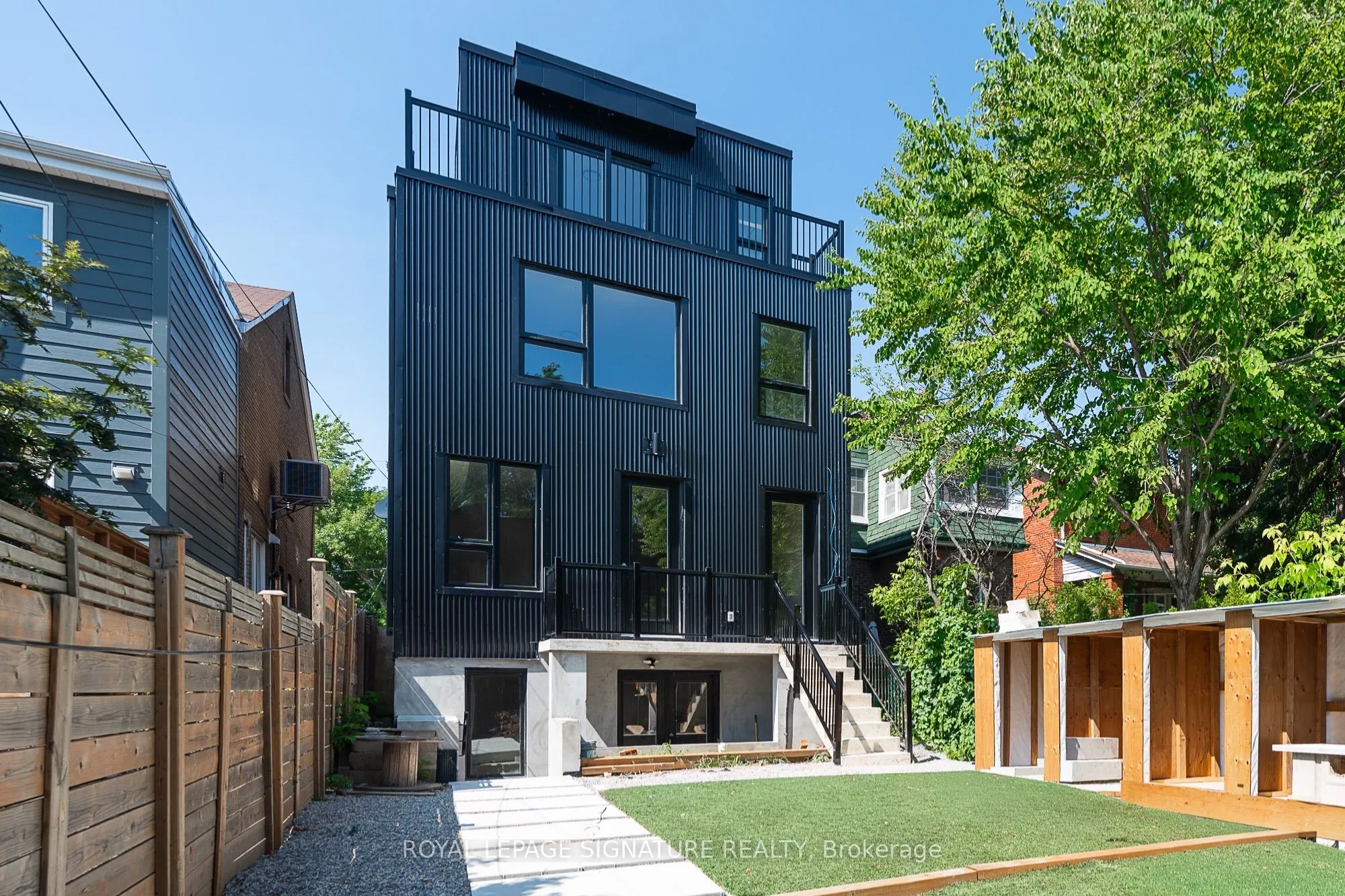7 Earnscliffe Road #1