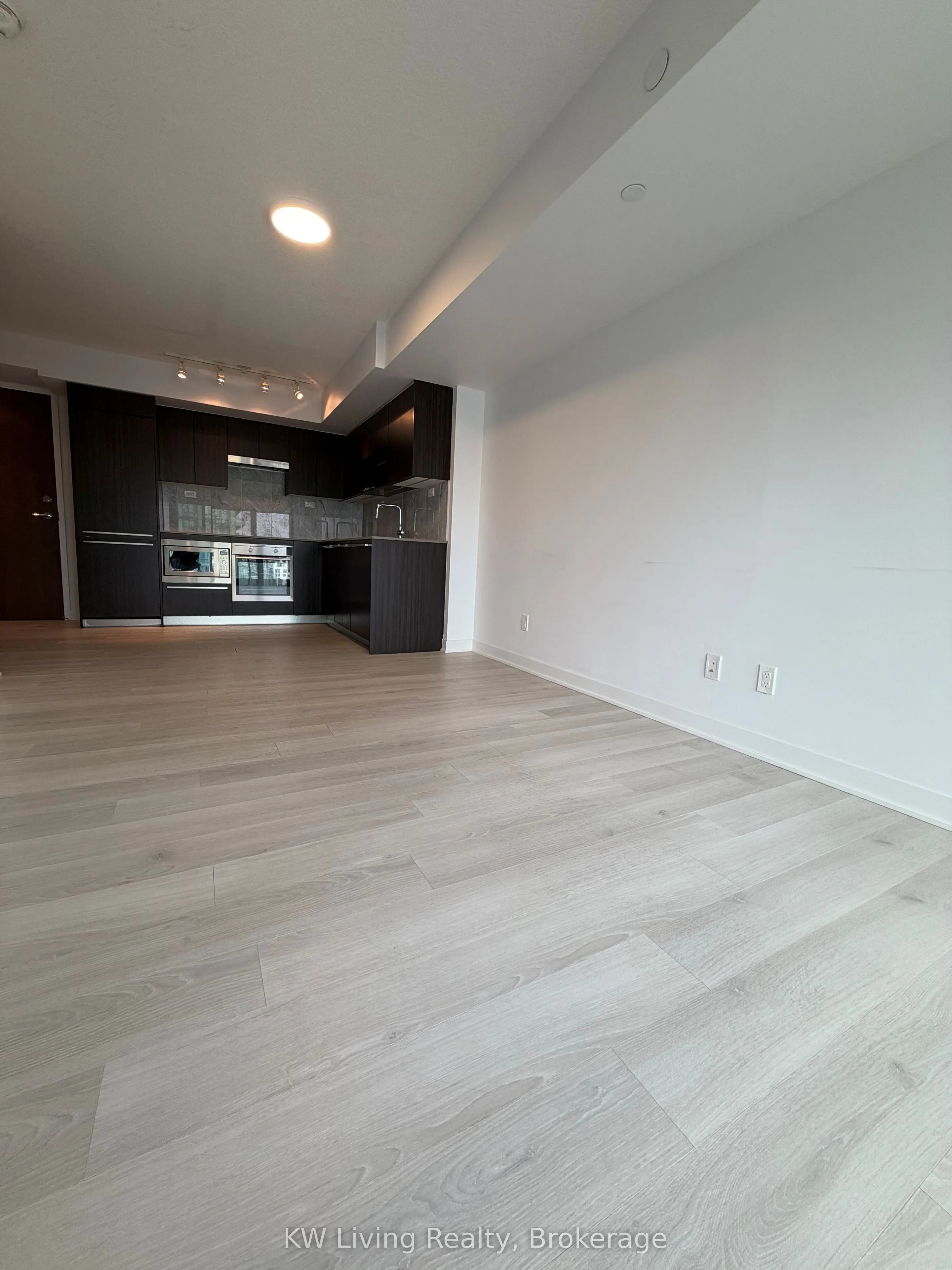 70 Queens Wharf Road #2708
