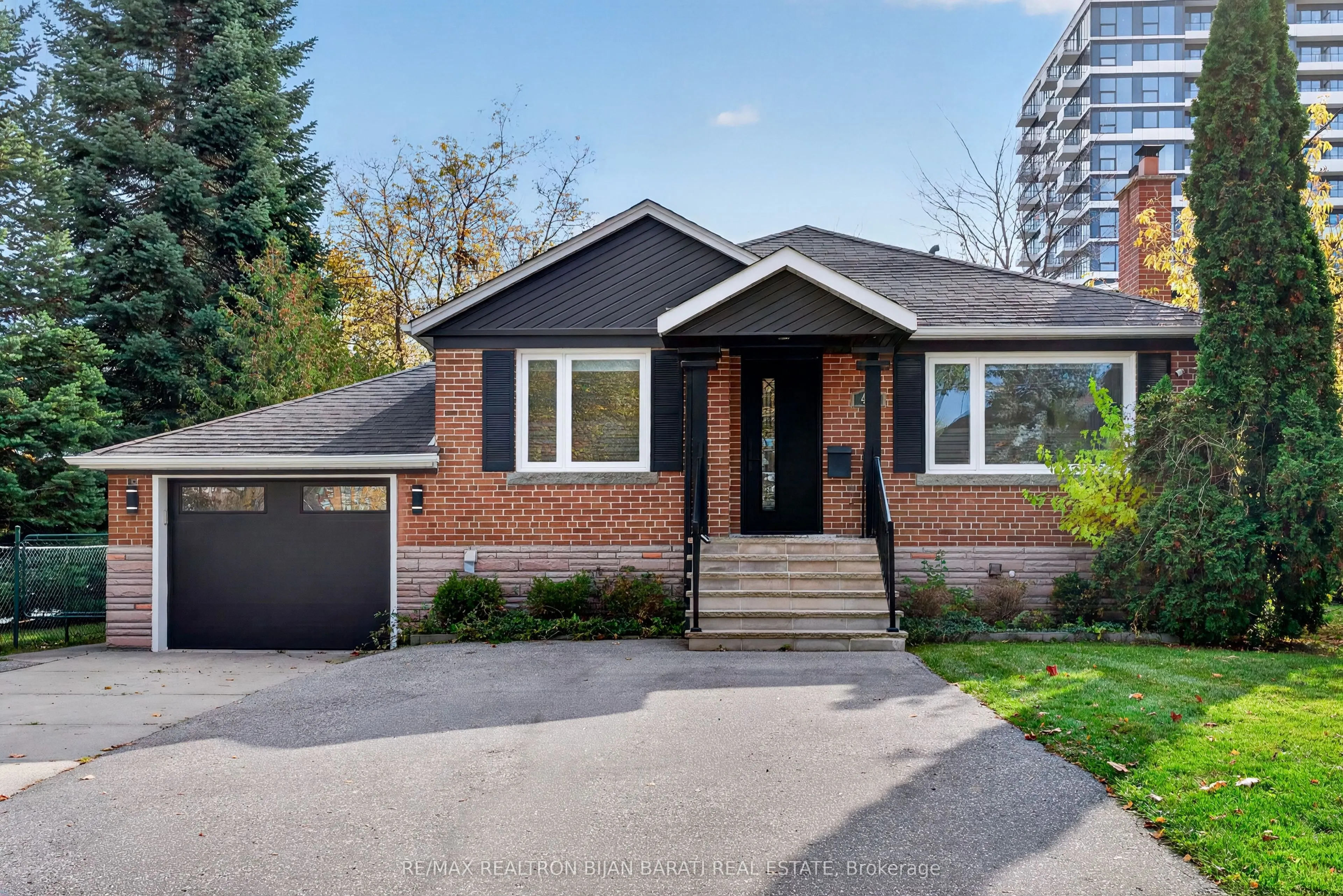 47 Harlandale Avenue