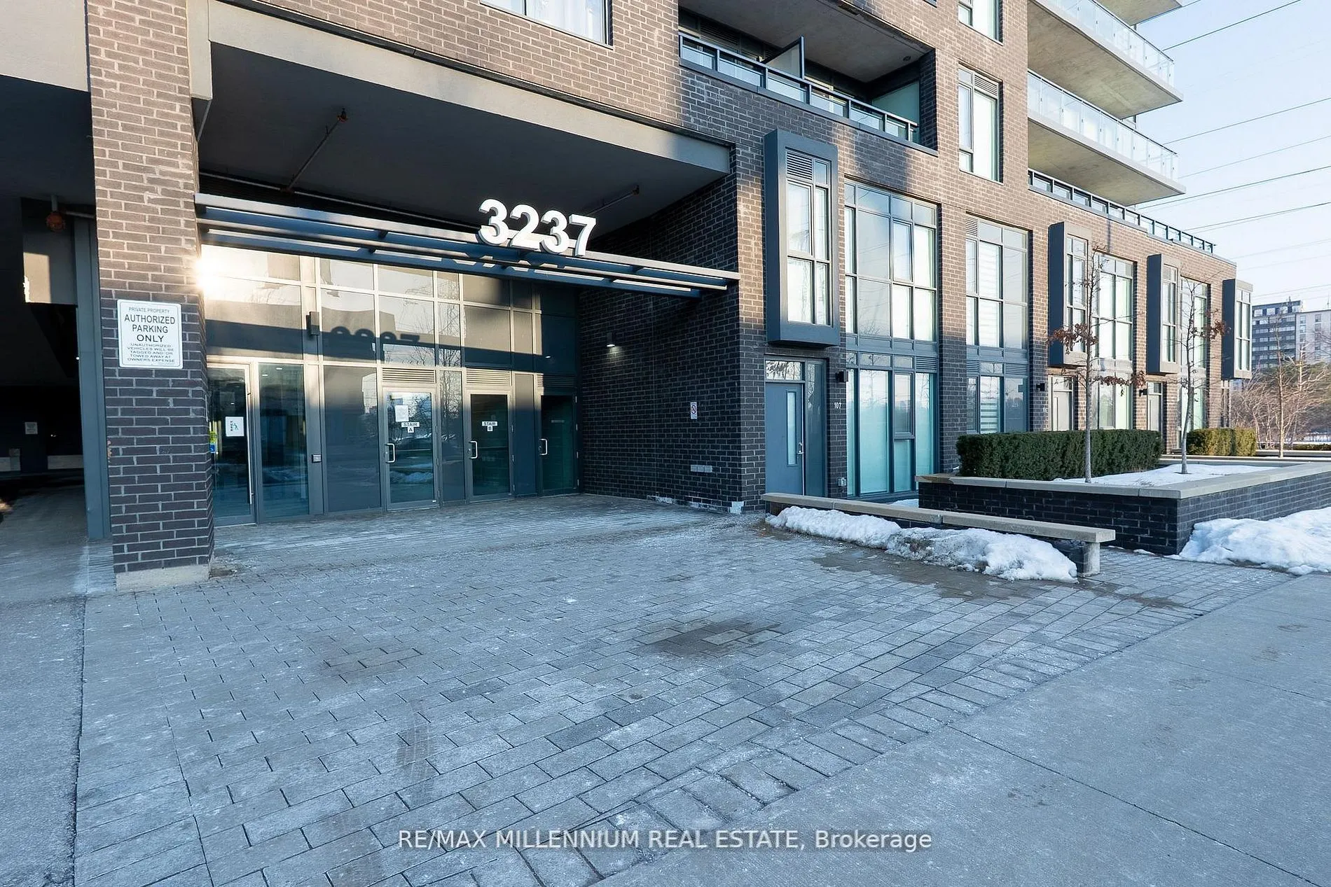 3237 Bayview Avenue #1112
