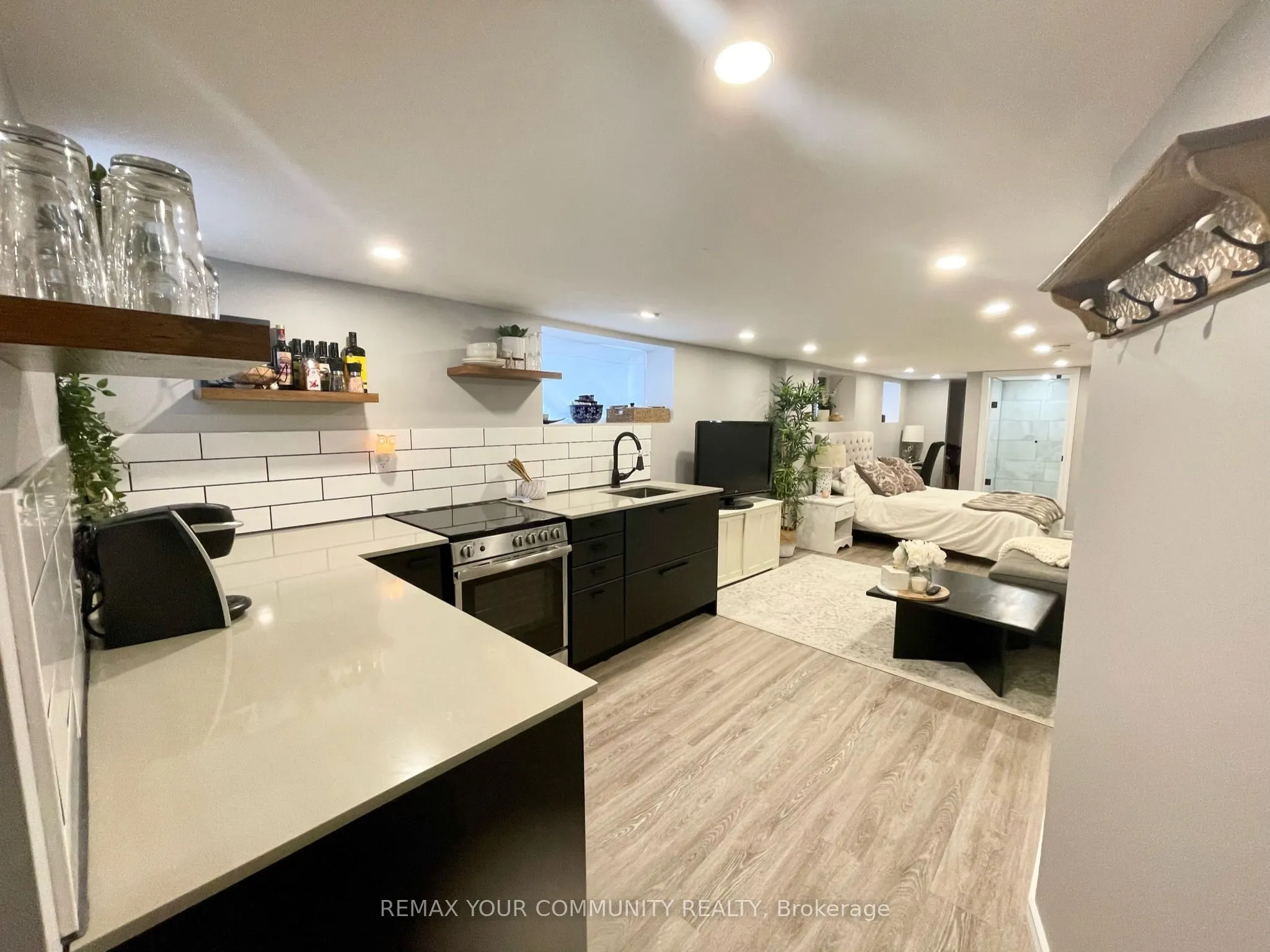 264 Sterling Road #Basement