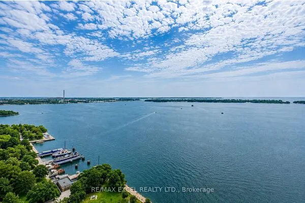 65 Harbour Square #3403