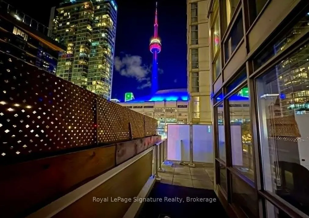 10 Navy Wharf Court #203